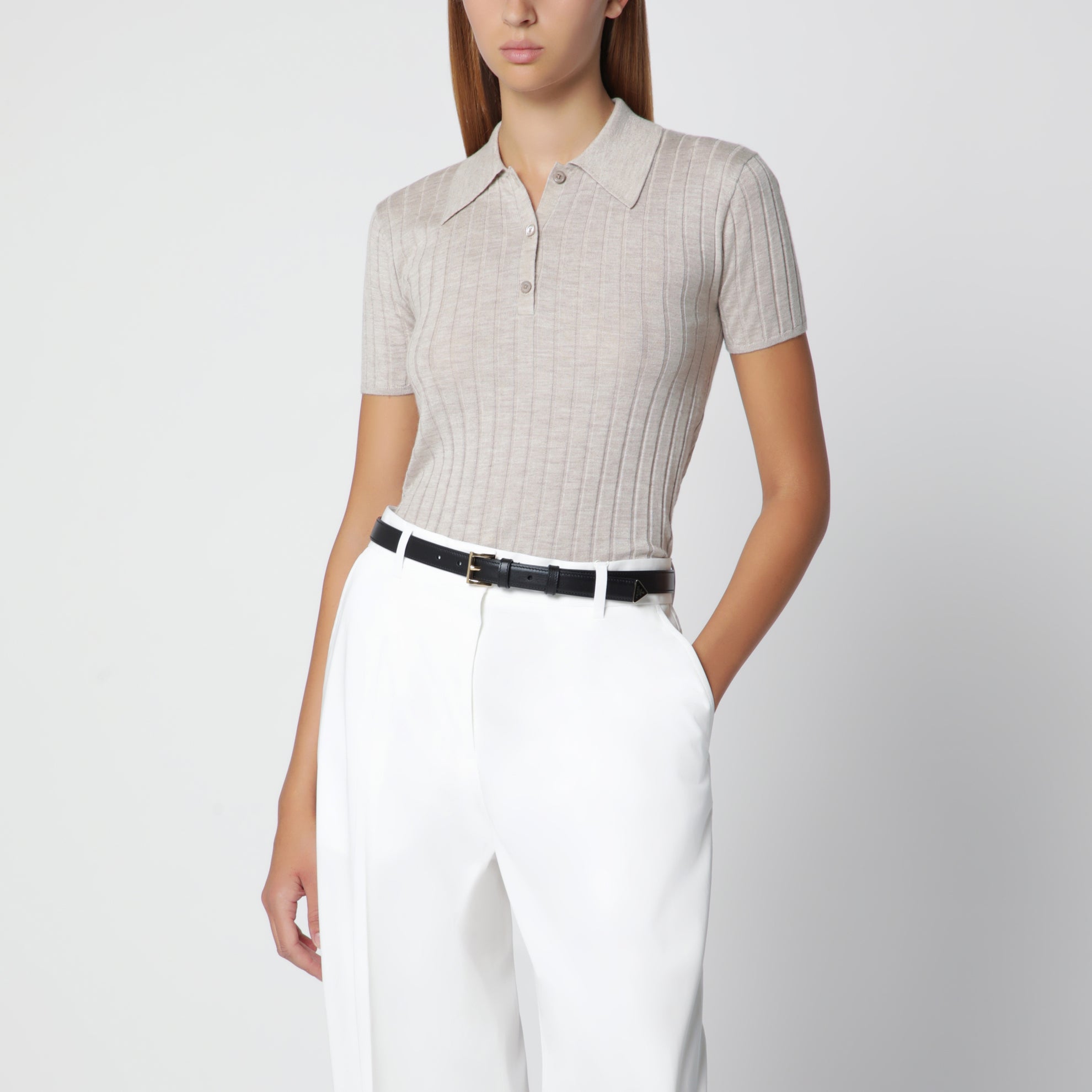 Polo a coste in cashmere e seta greige