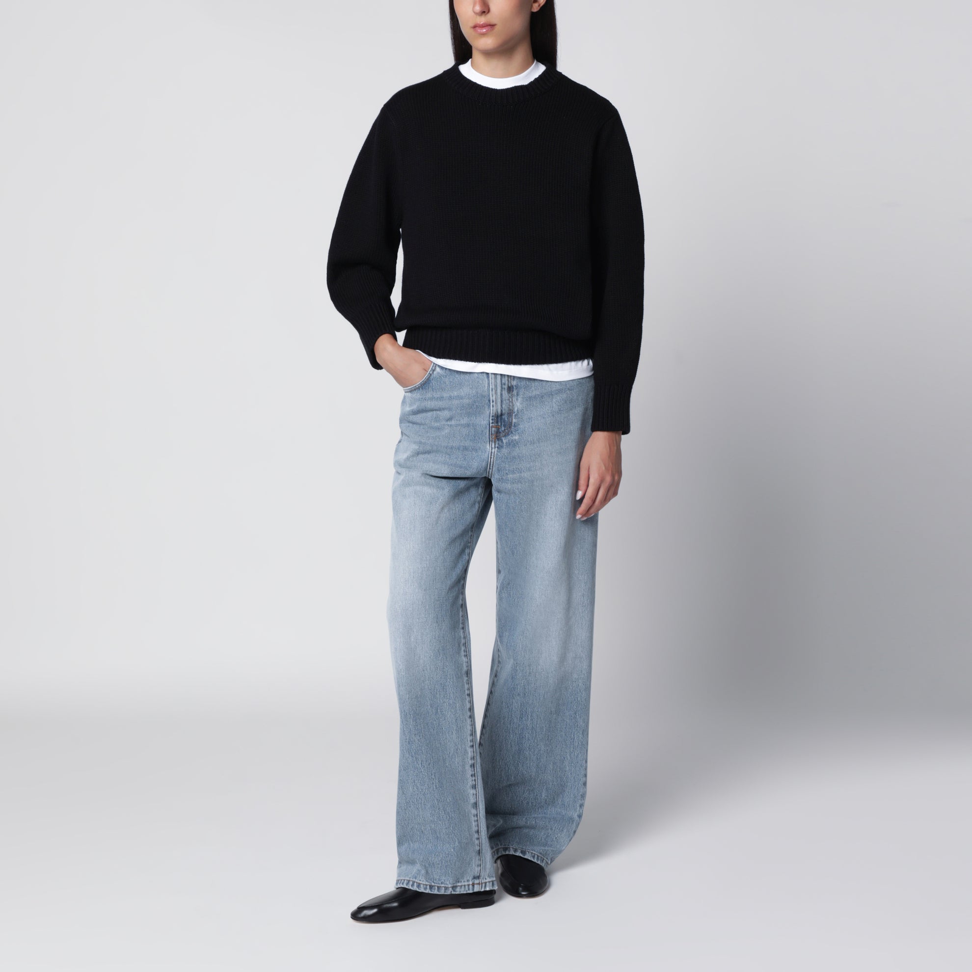 Oversize-Pullover mit Rundhalsausschnitt aus schwarzer Baumwolle