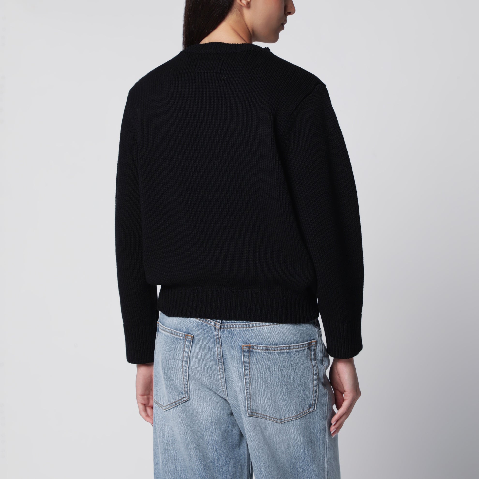 Oversize-Pullover mit Rundhalsausschnitt aus schwarzer Baumwolle