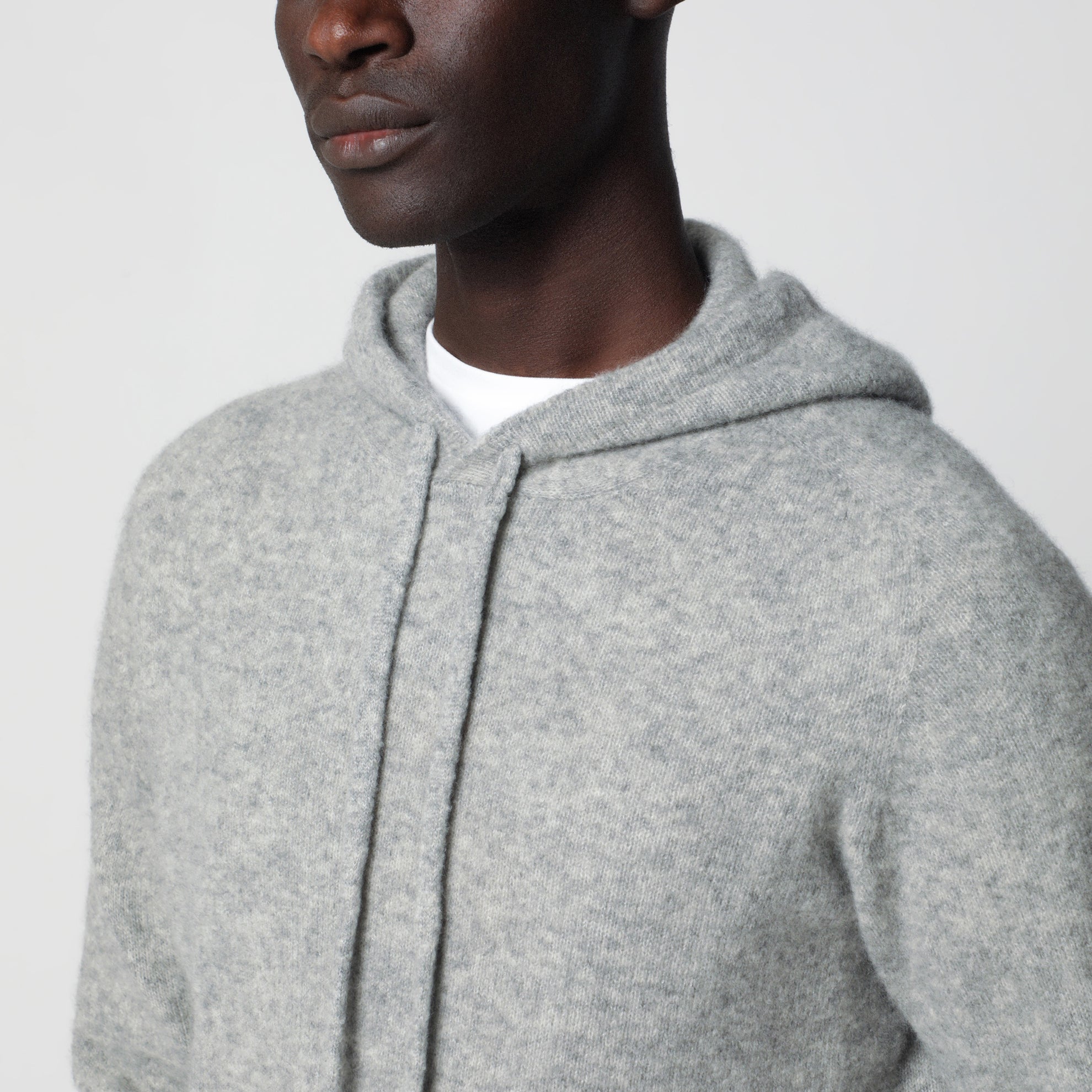 Maglia stile felpa grigia chiara in cashmere 