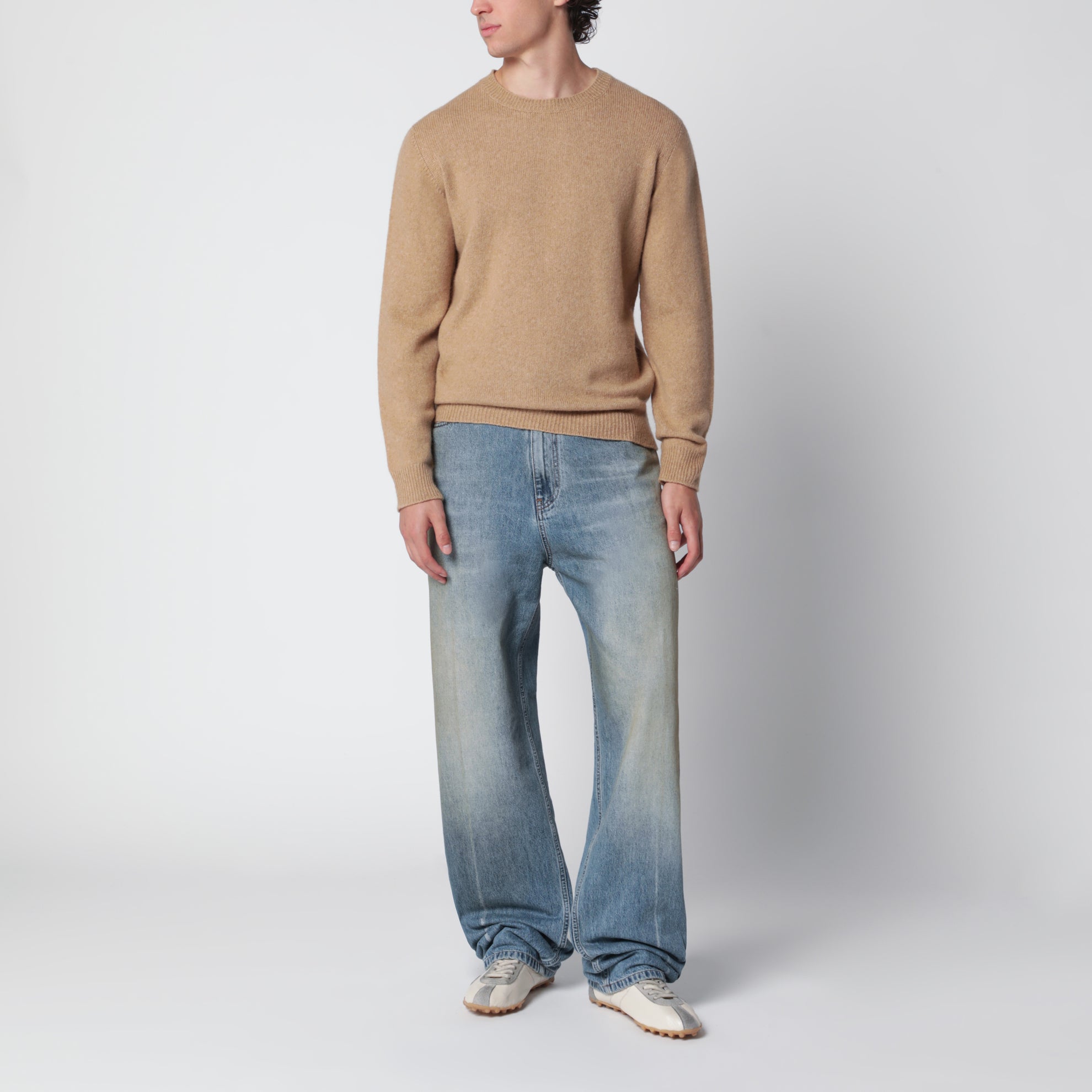 Maglione color cammello in misto lana