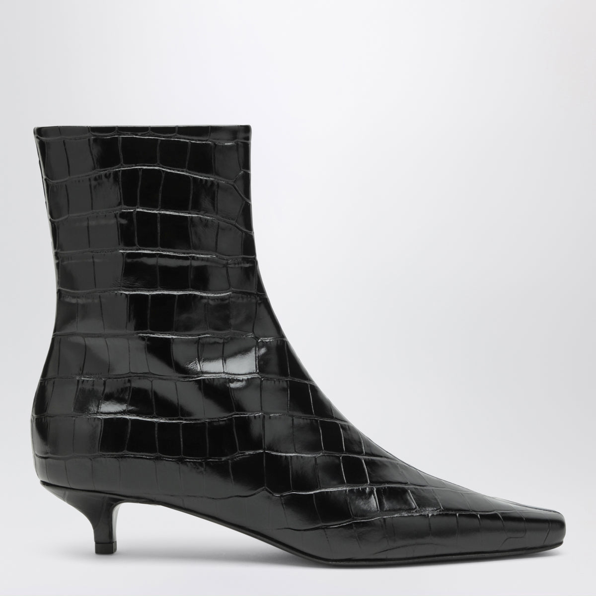 Bottines noires en cuir effet crocodile