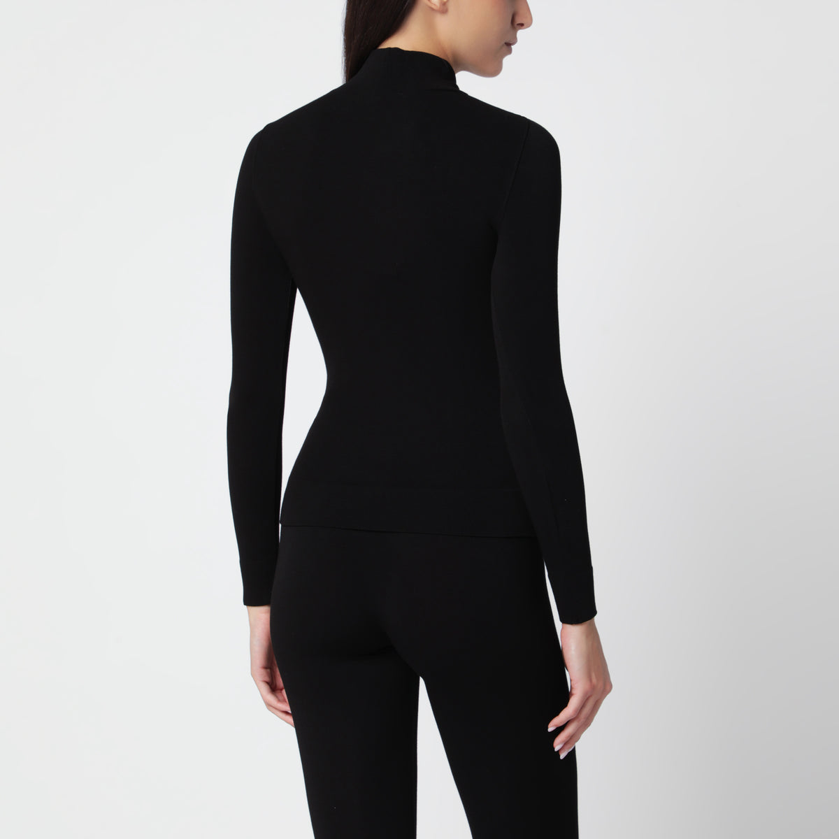 Schwarzer Rollkragenpullover aus kompaktem Jersey