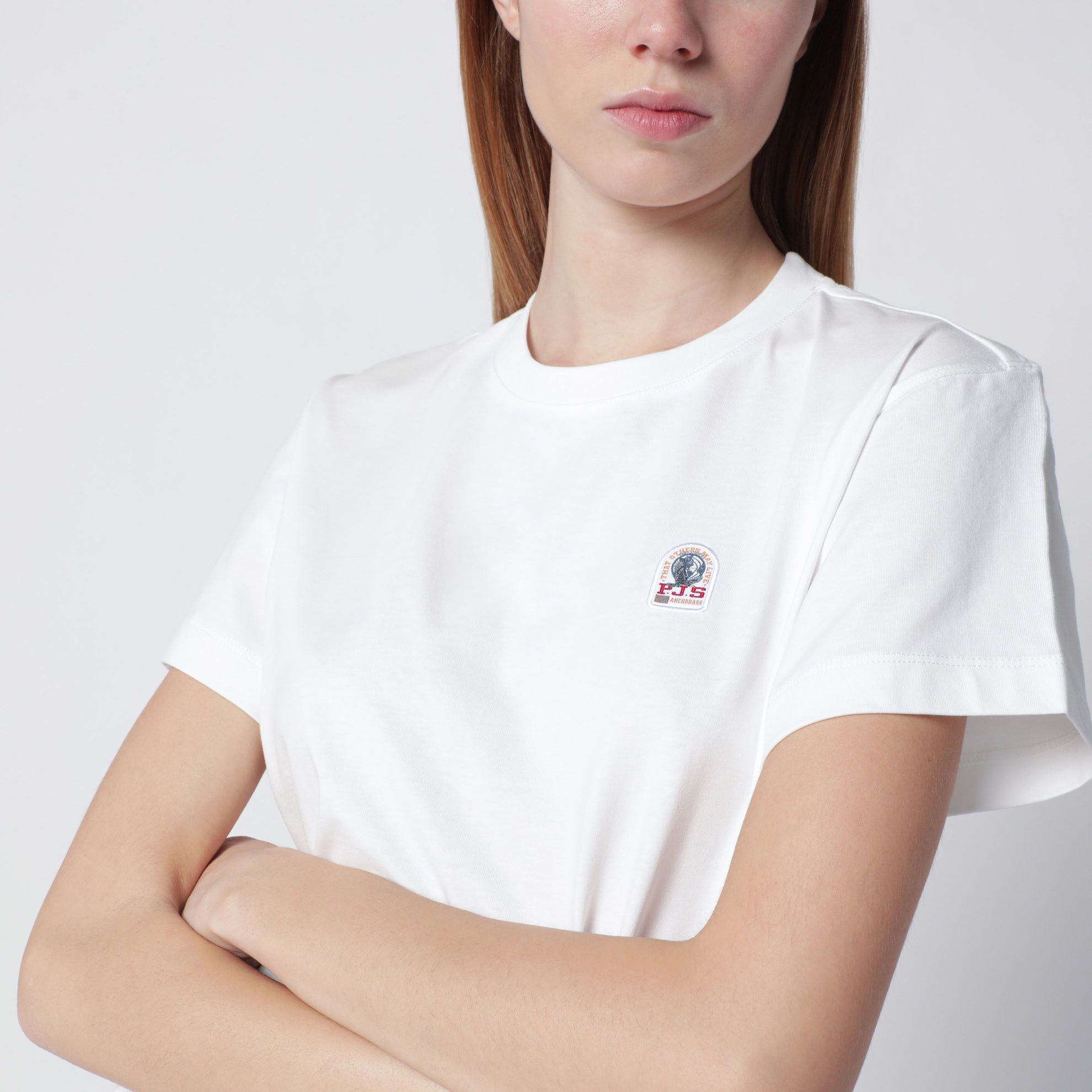 Weißes Baumwoll-T-Shirt mit Logo-Patch