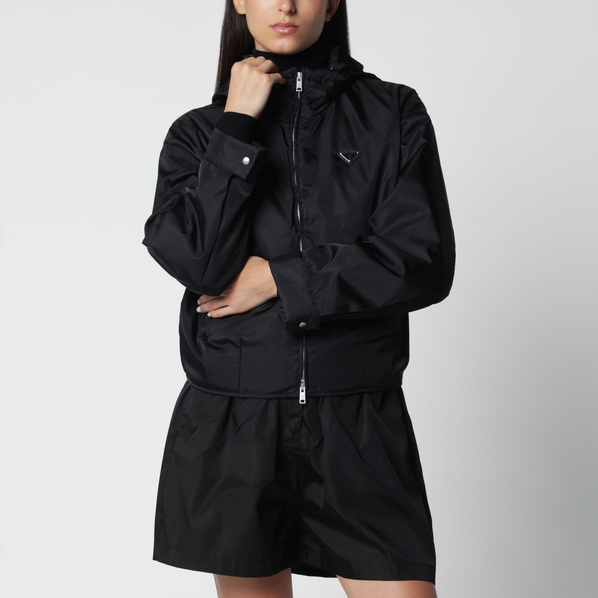 Giacca con zip nera in Re-Nylon