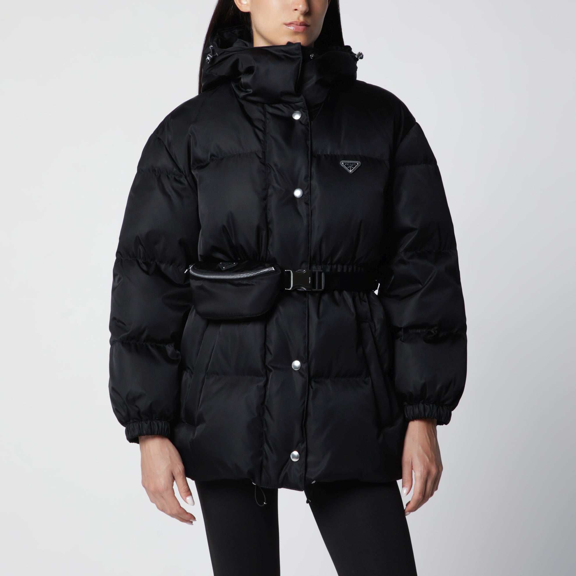 Doudoune à capuche en Re-Nylon noire