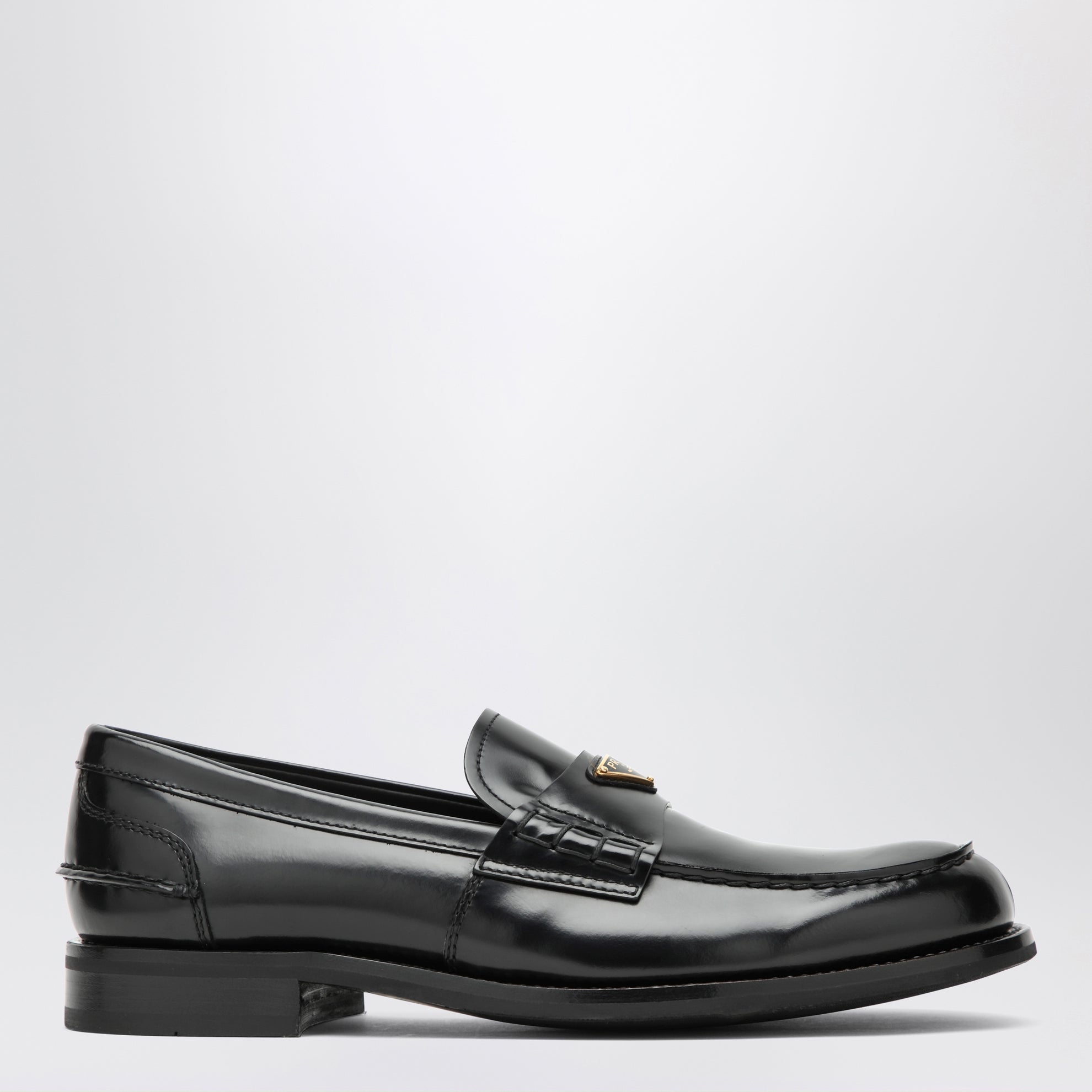 Mocassins en cuir brossé noir