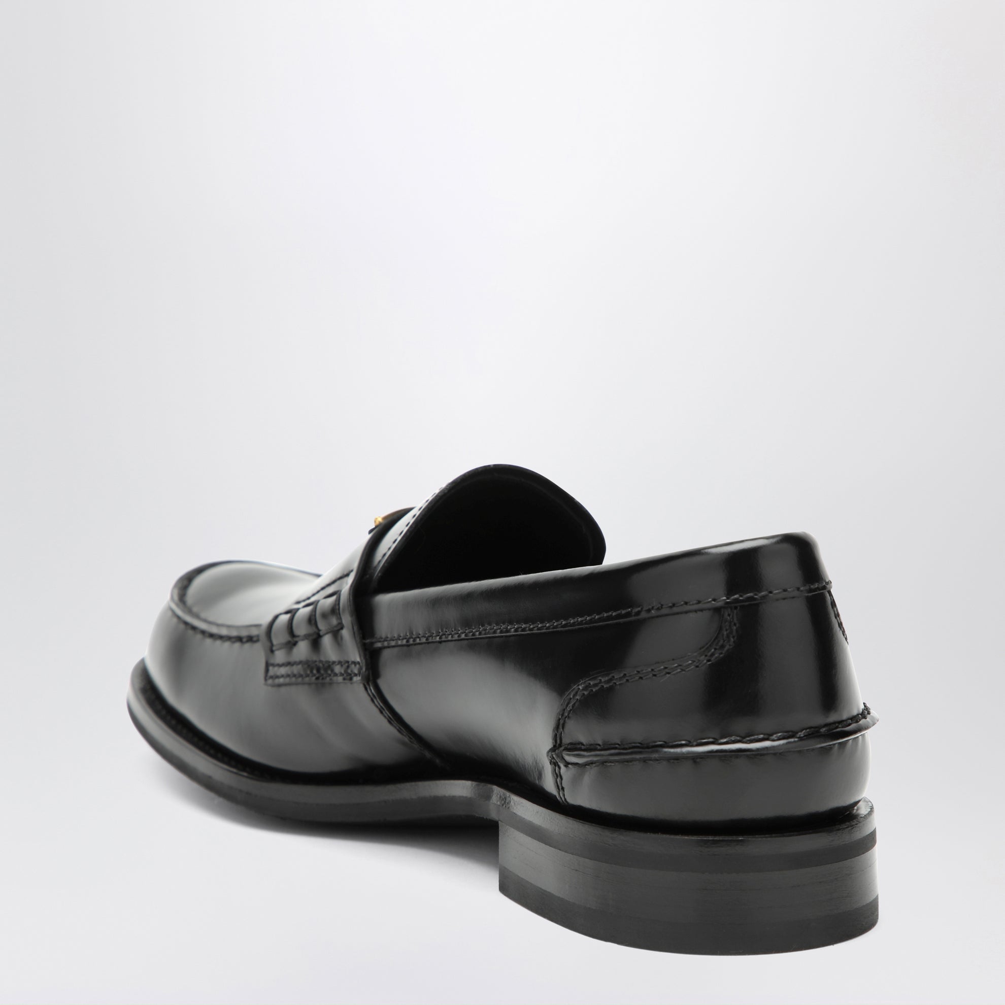 Mocassins en cuir brossé noir