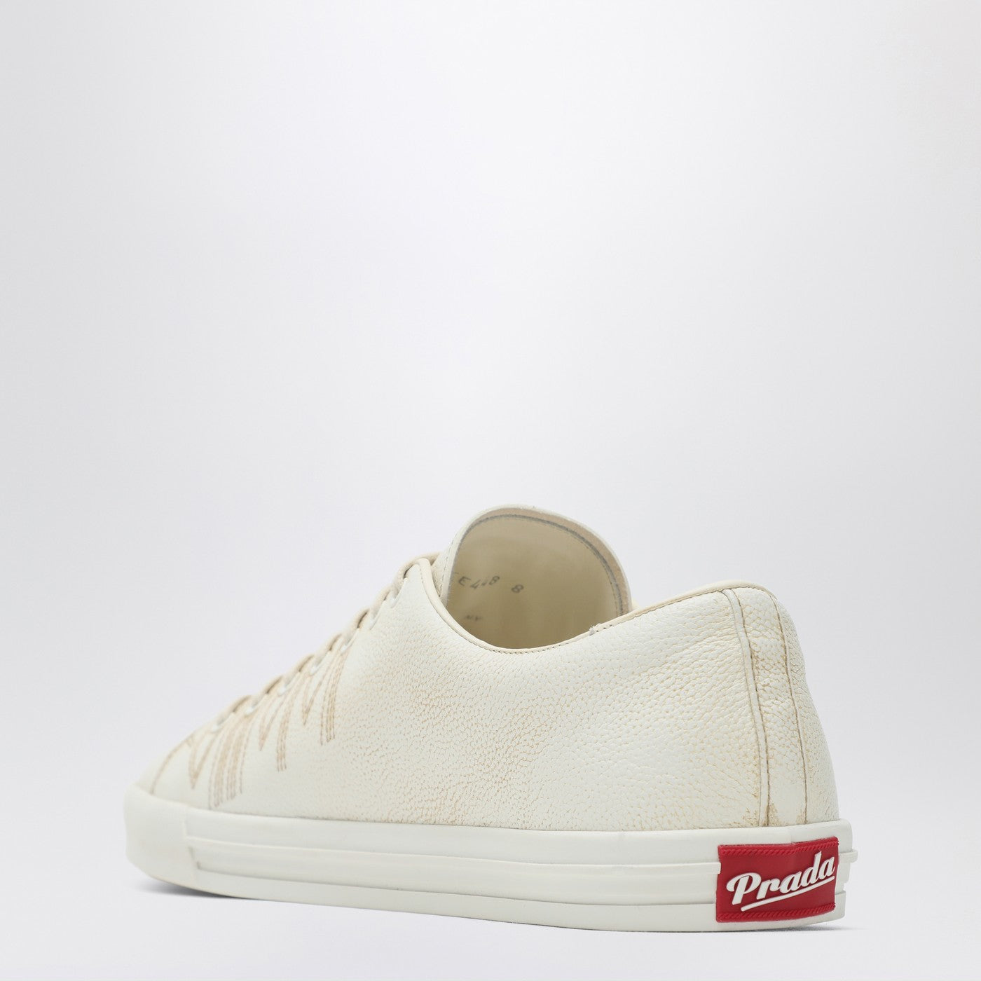 Baskets couleur talc en cuir