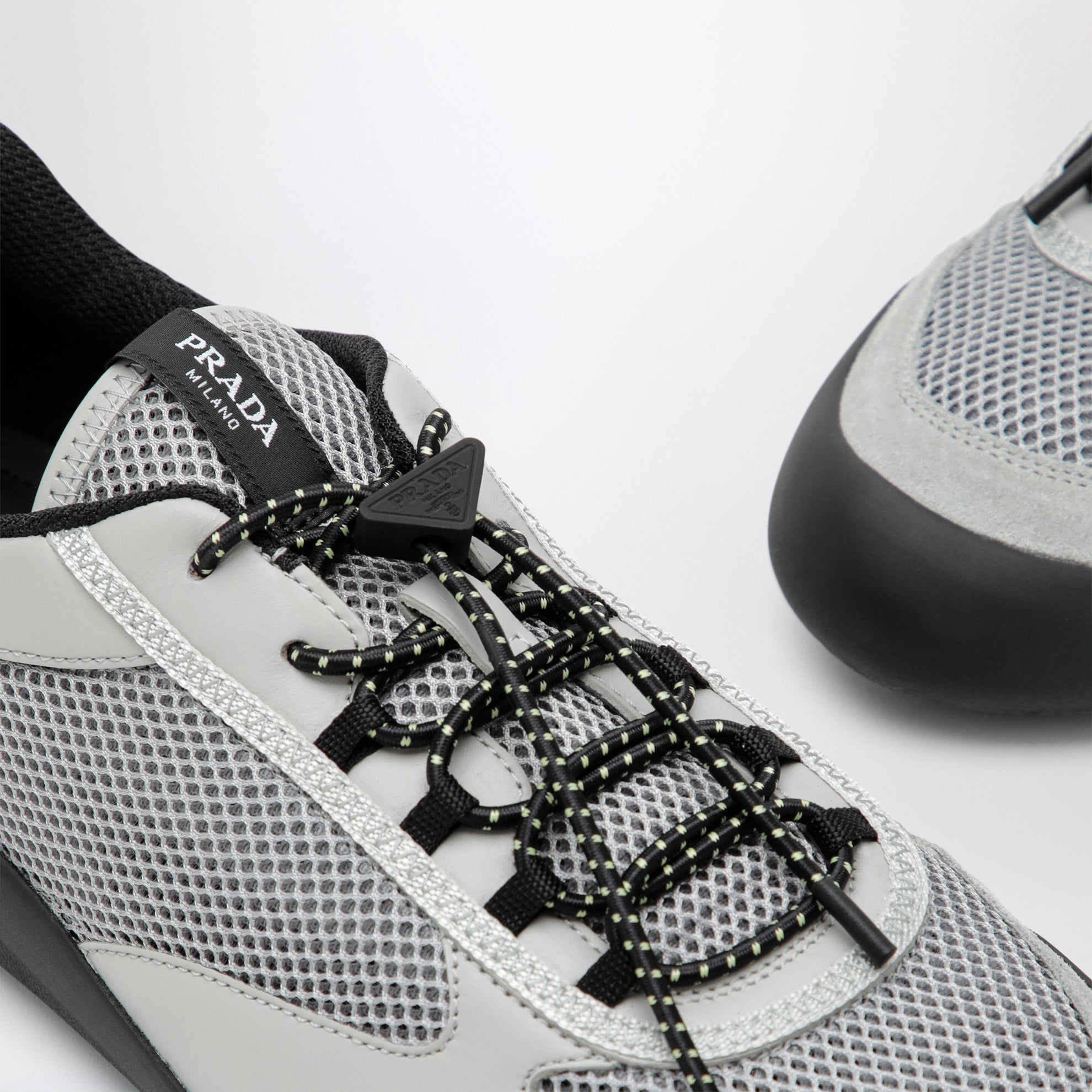 Graue Speedrock Sneakers aus Leder und Mesh-Gewebe