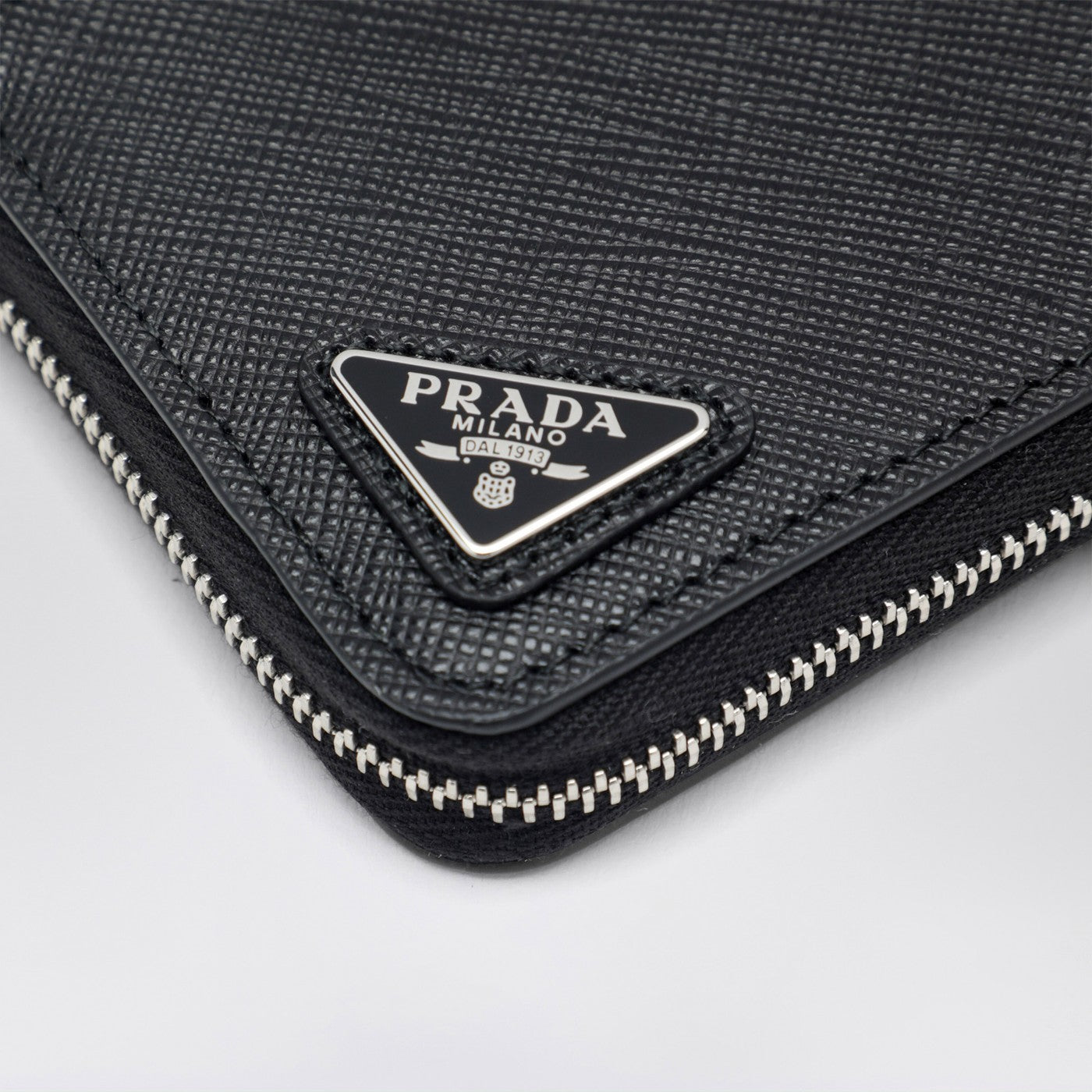 Black Saffiano zip card holder