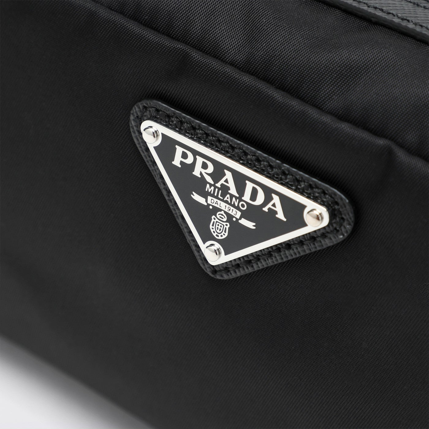 Trousse de toilette en Re-Nylon noir avec logo