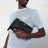 Busta nera in Re-Nylon