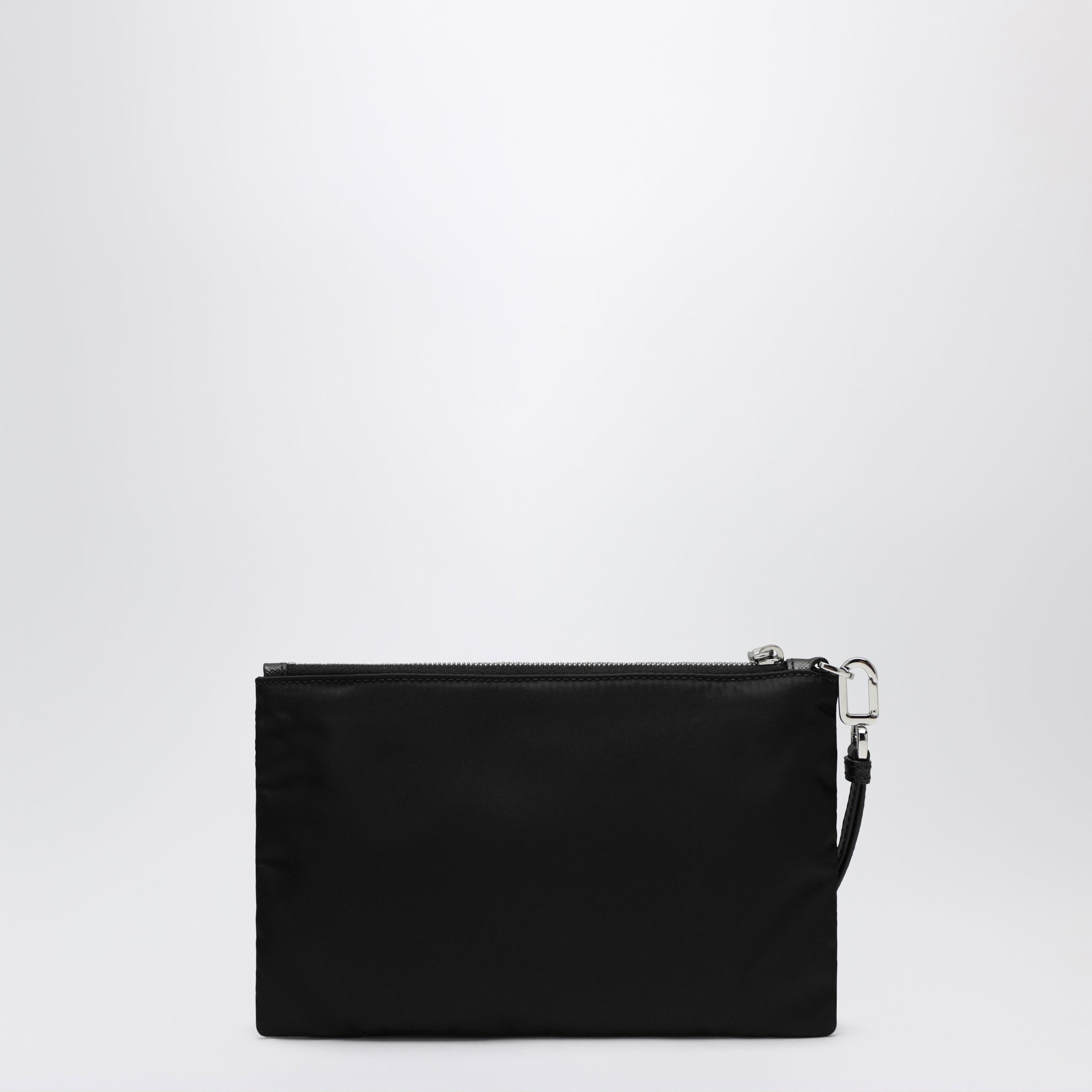 Pouch nera in Re-Nylon e Saffiano