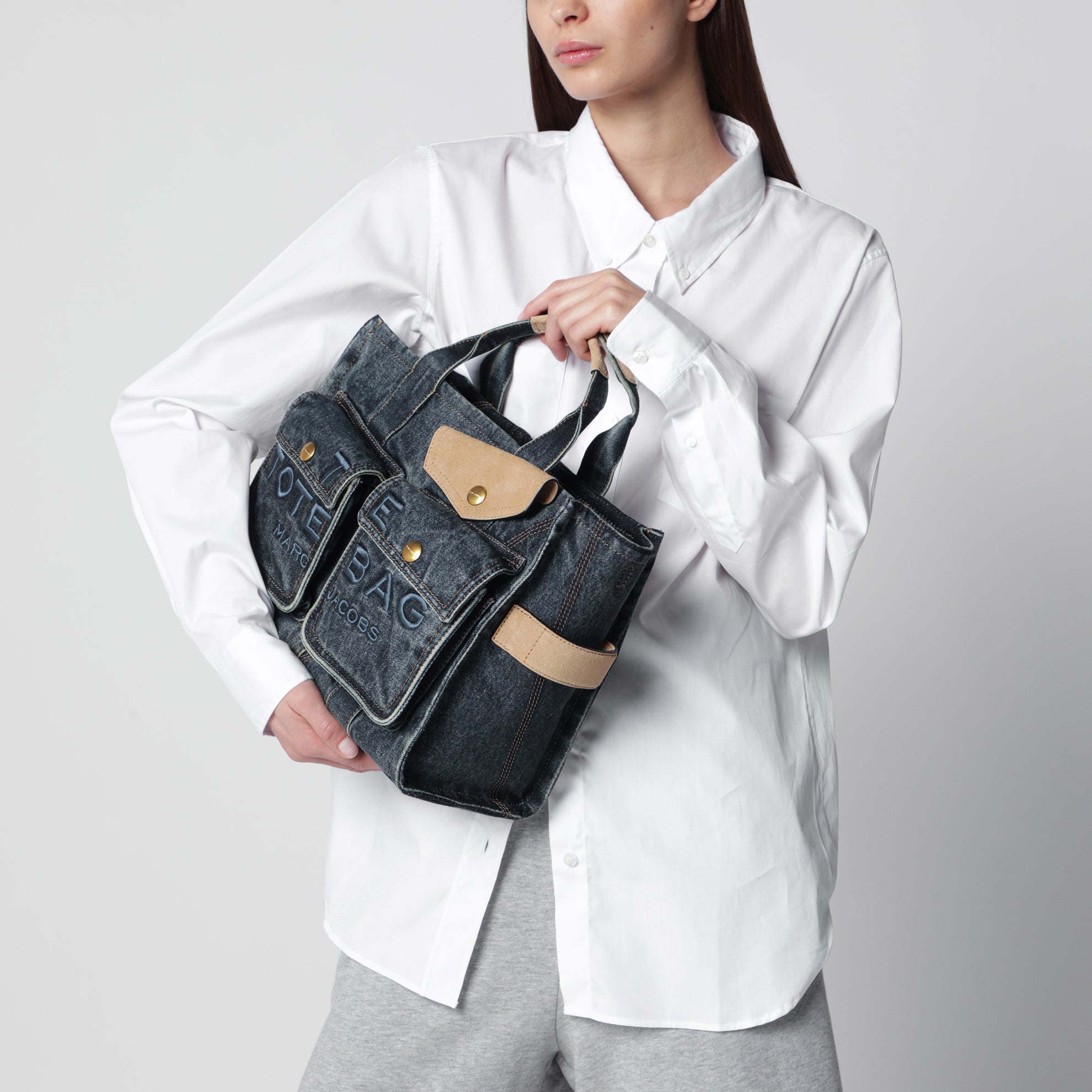 The Cargo Tote Bag medium in denim and suede