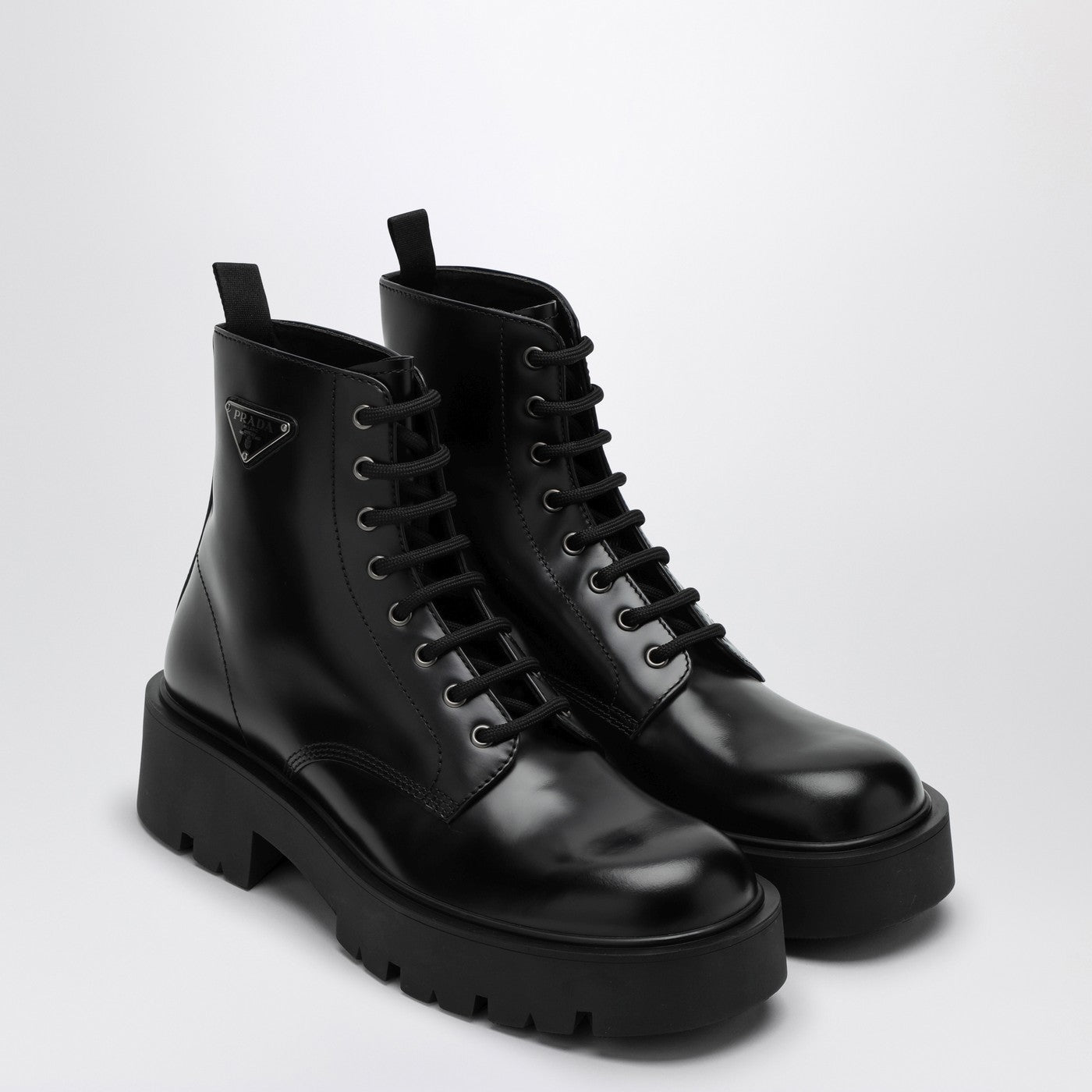 Stivaletto nero in pelle spazzolata