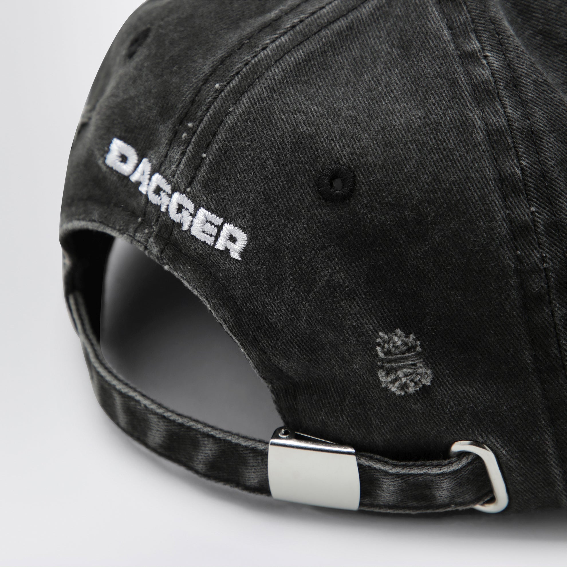 Black distressed-effect baseball cap
