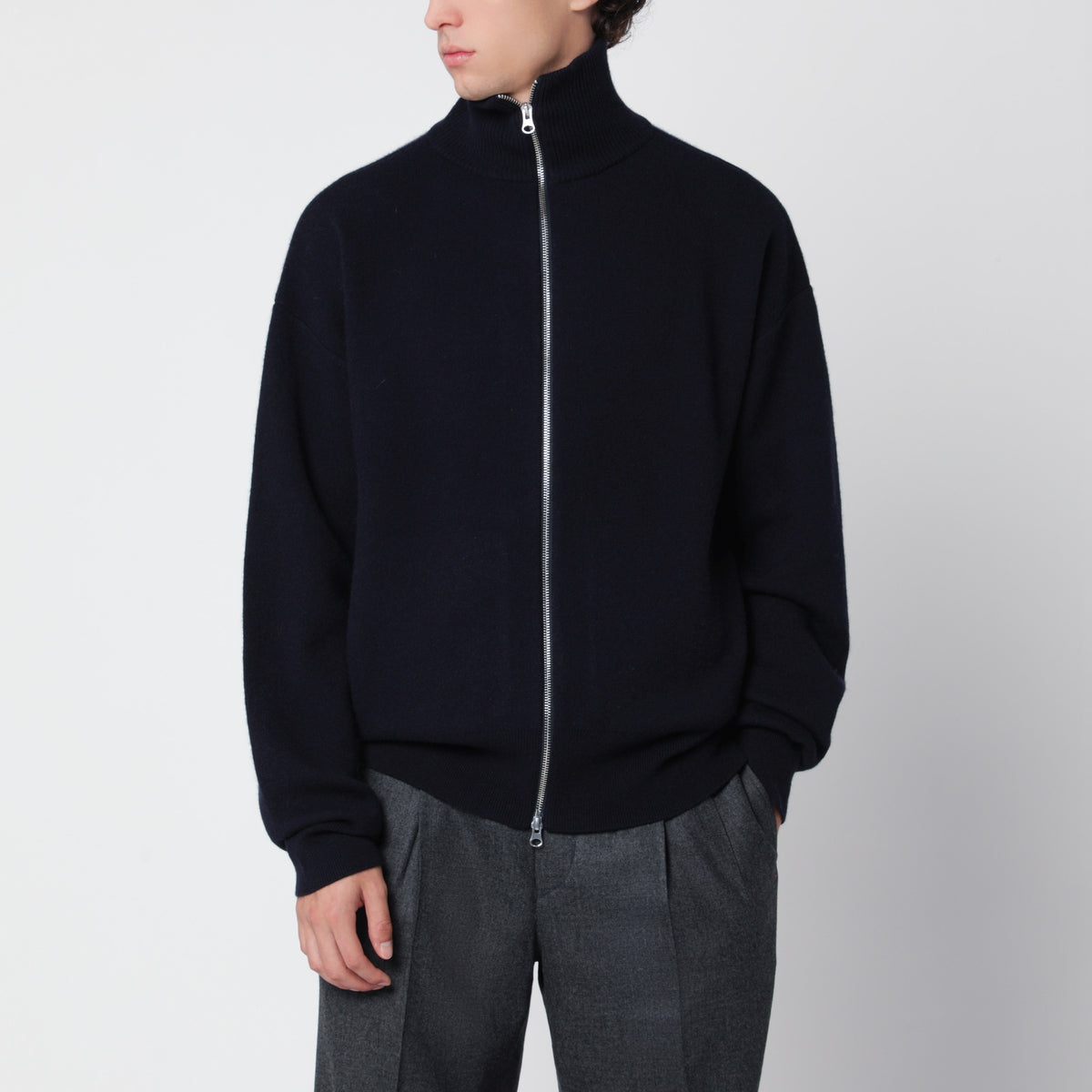 Navy N°319 Xtra Out cardigan in cashmere