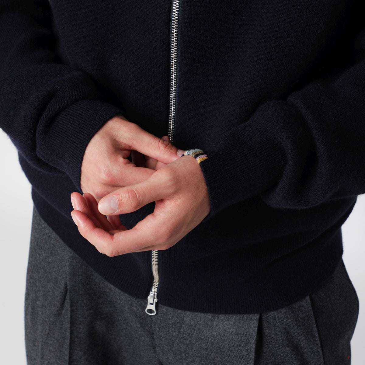 Navy N°319 Xtra Out cardigan in cashmere