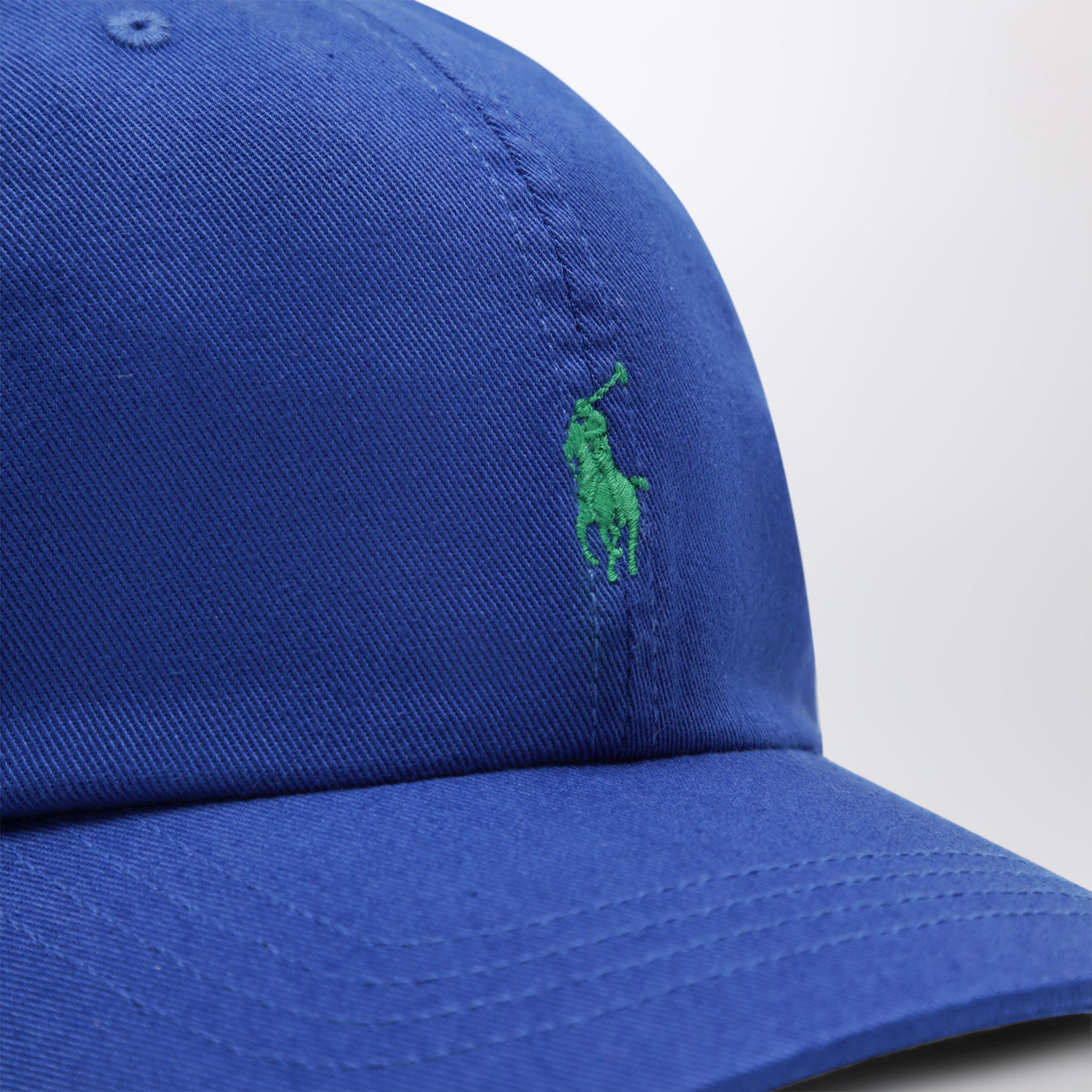Cappello da baseball blu zaffiro con ricamo logo