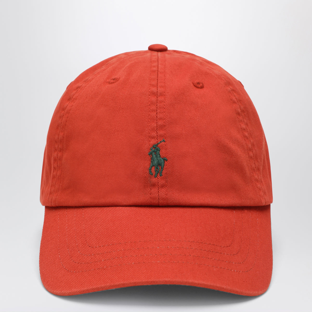 Orangerote Baseballkappe mit gesticktem Logo