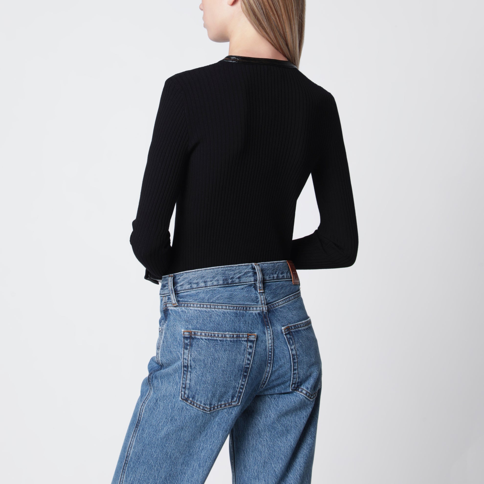 Cardigan a coste con dettagli in vinile nero