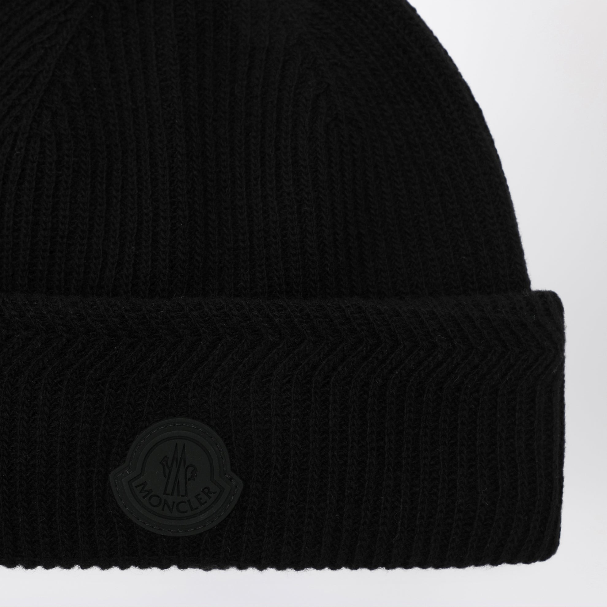 Berretto in lana e cashmere nero