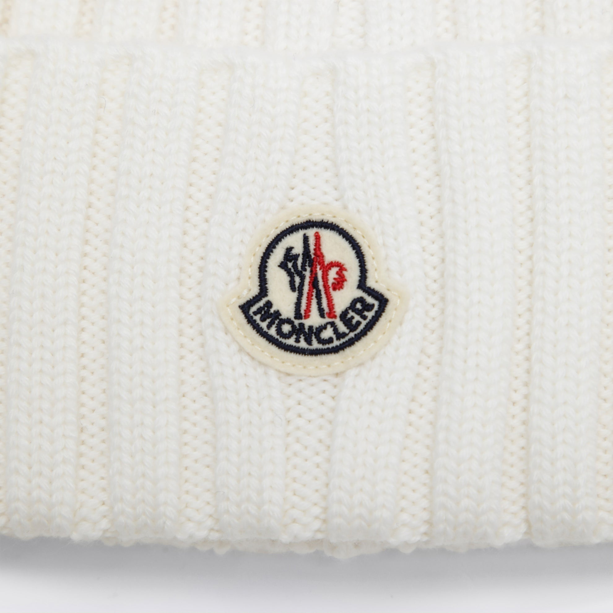 White wool beanie with pom-pom