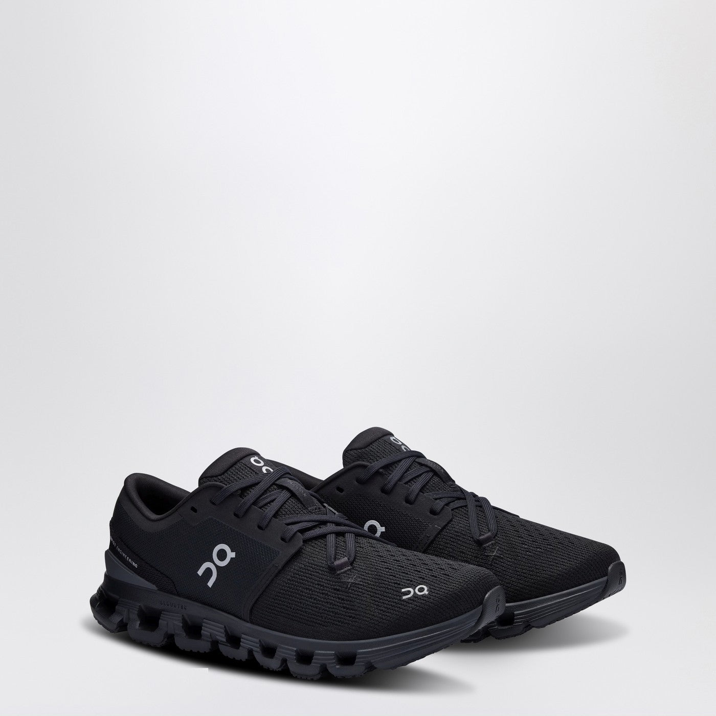 Cloud X 4 Sneakers Black / Eclipse