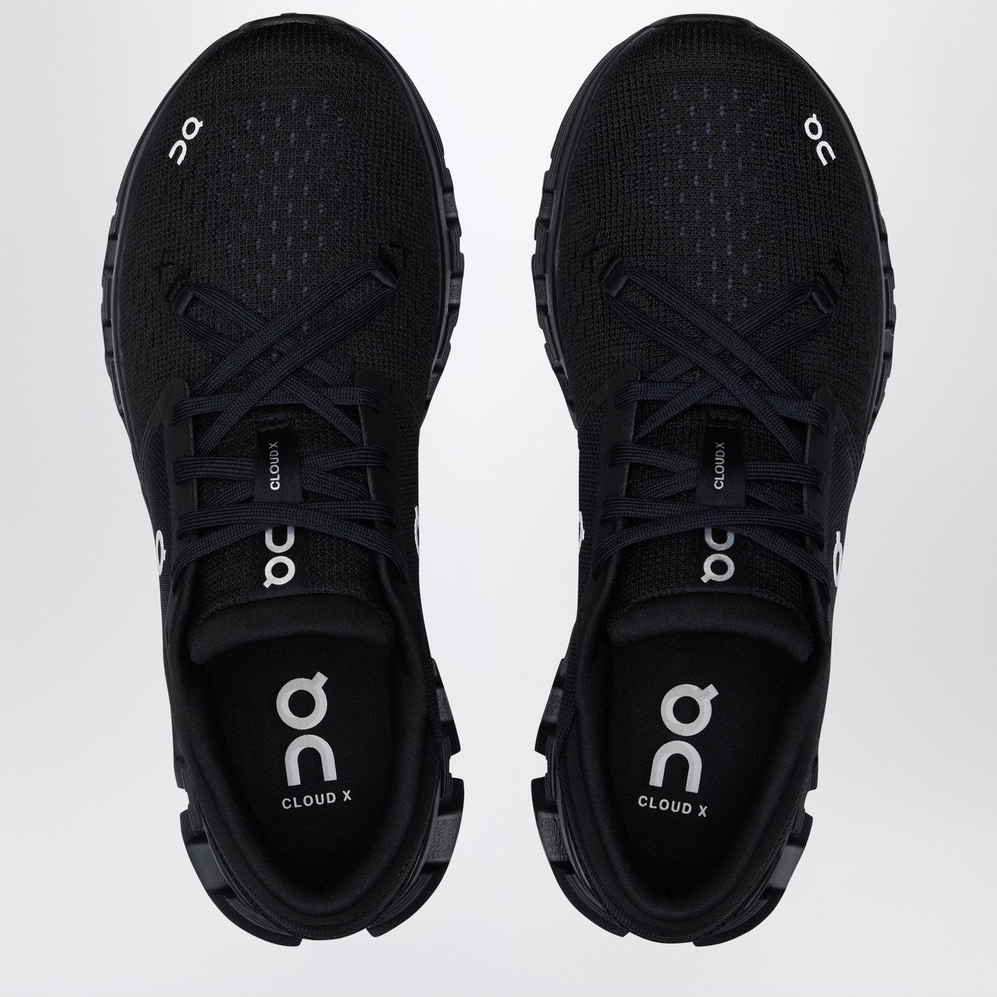 Cloud X 4 Sneakers Black / Eclipse