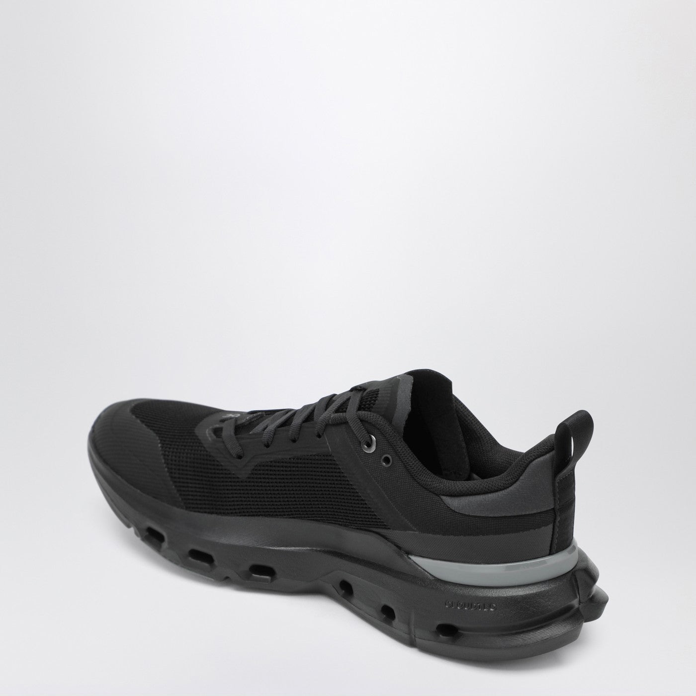 Sneakers Cloudpulse Next nera