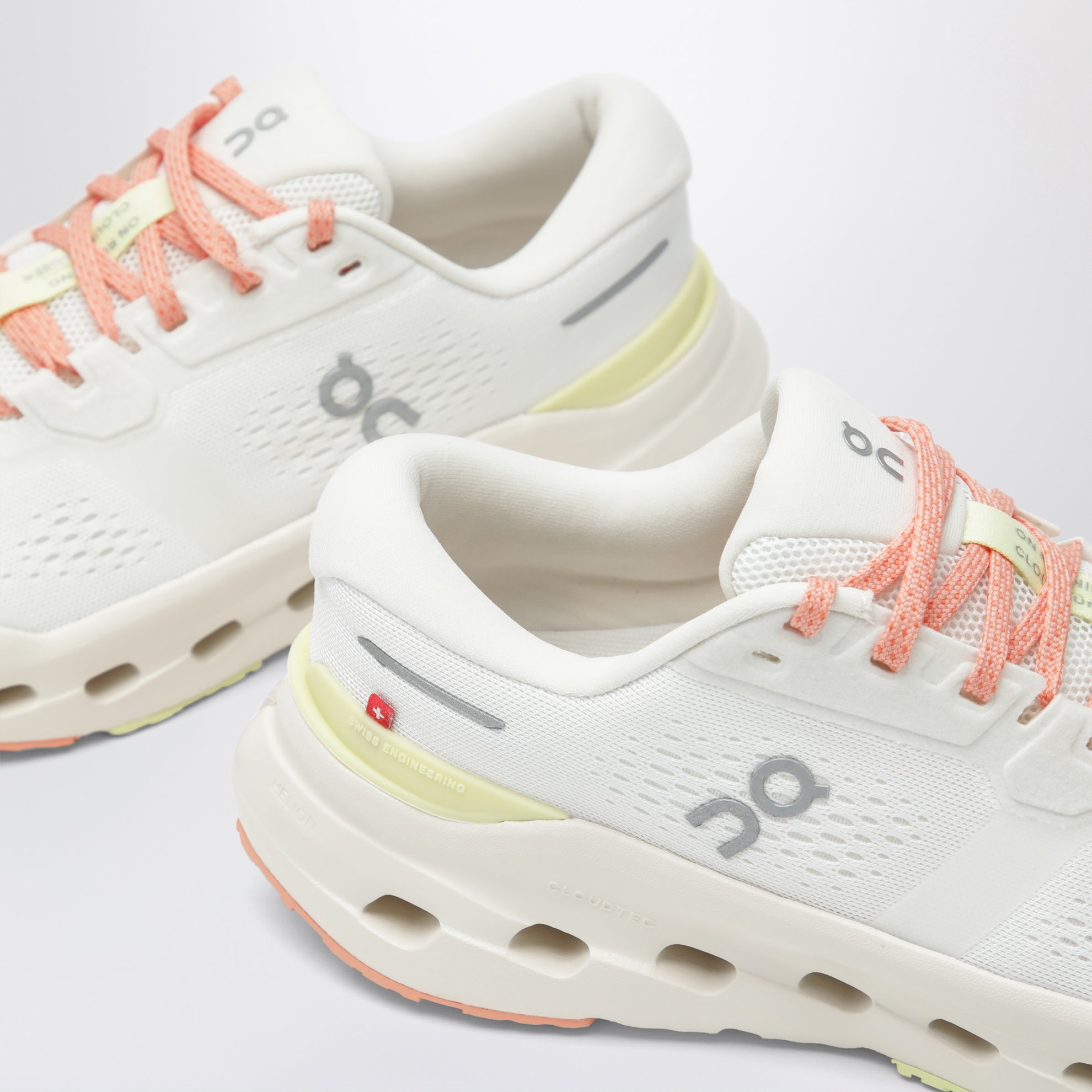 Sneakers Cloudmonster 3 Ivory/Dew