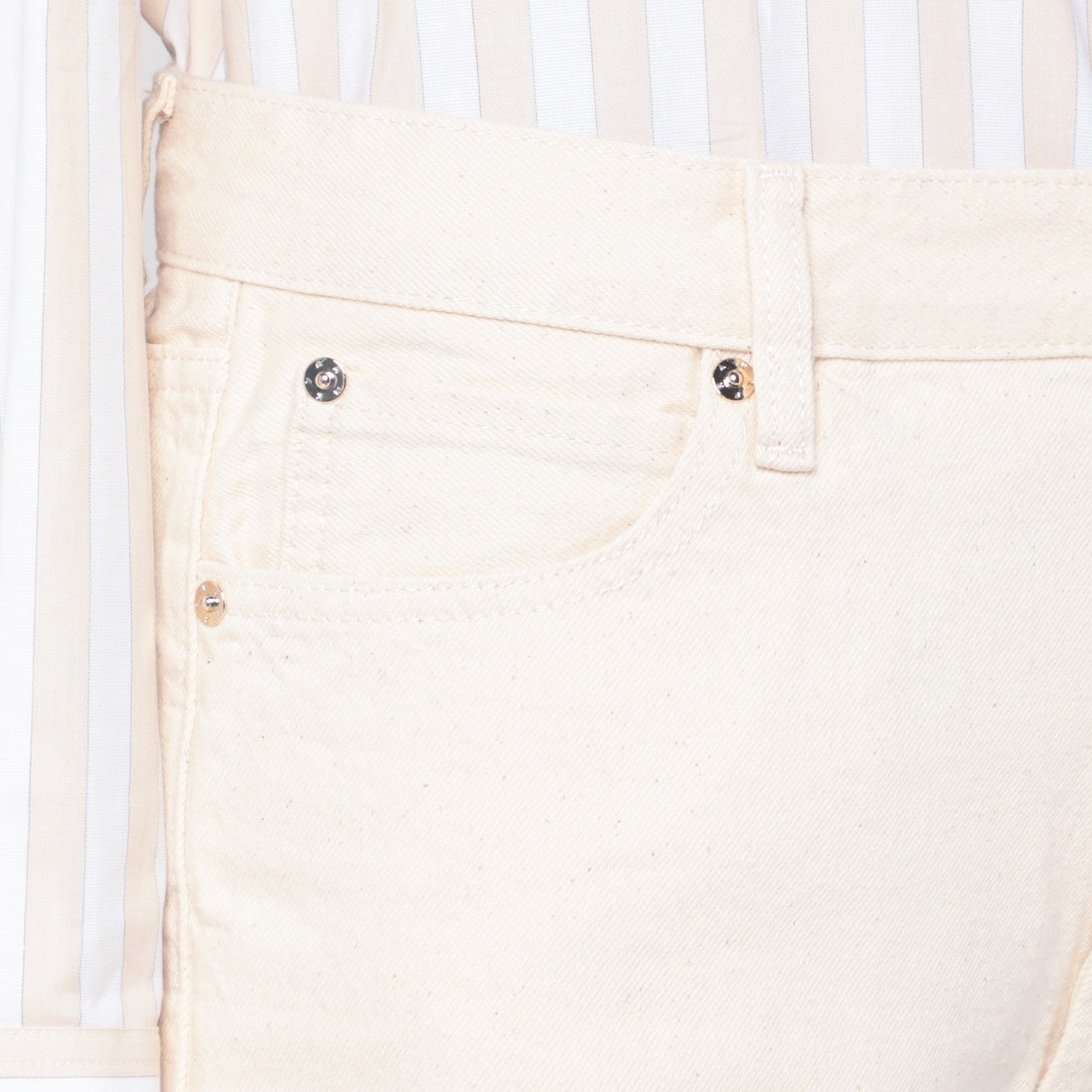 Bermuda color burro in denim