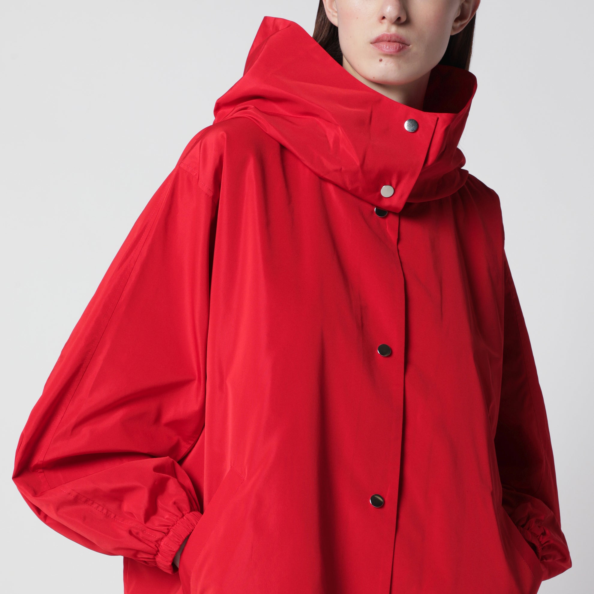 Manteau oversize rouge en tissu mélangé soie