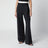 Schwarze Hose mit Boxer-Detail