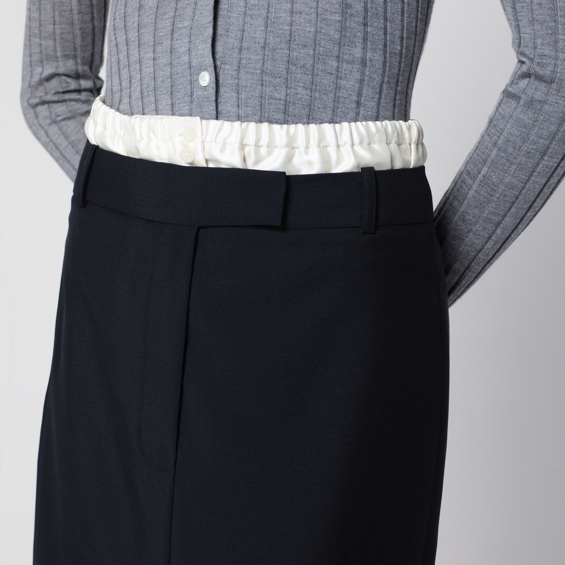 Gonna blu navy con dettaglio boxer