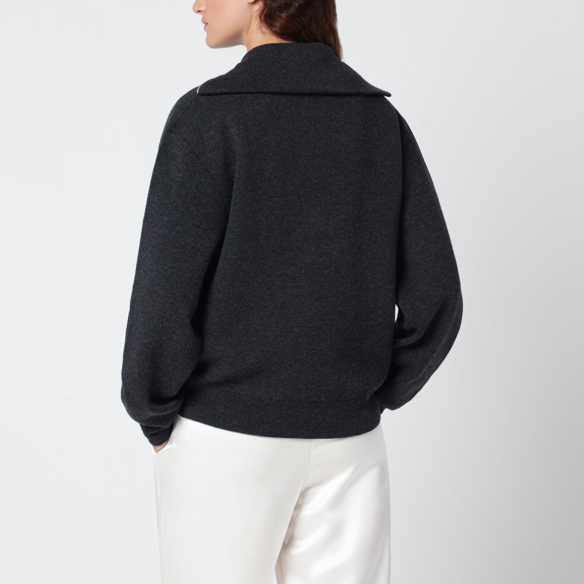 Charcoal grey wool and cashmere pullover