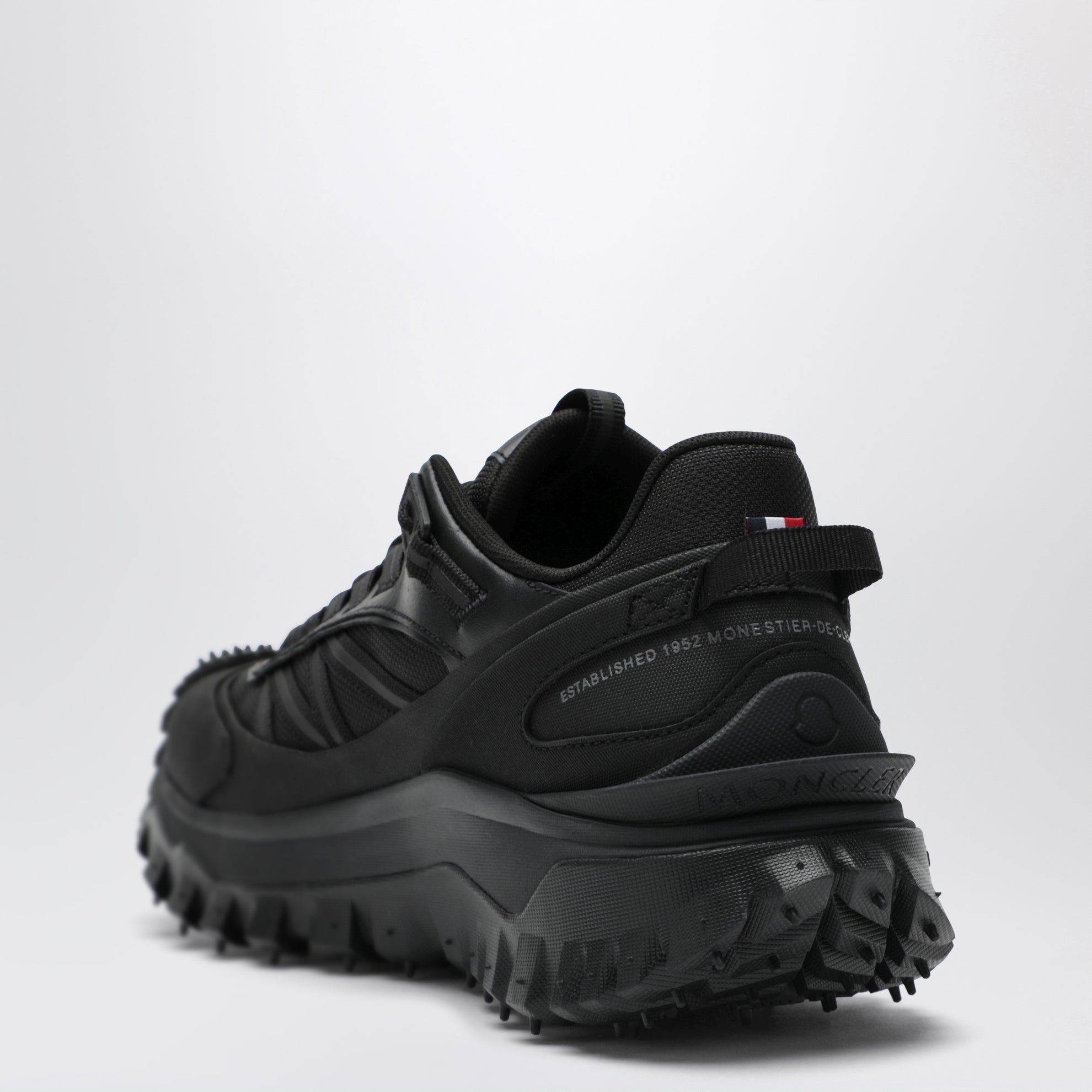 Sneaker Trailgrip GTX nera