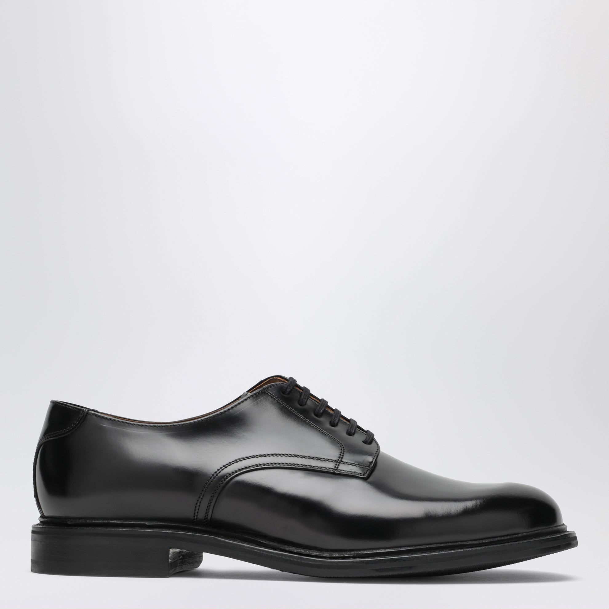 Schwarze Derby-Schuhe aus Leder