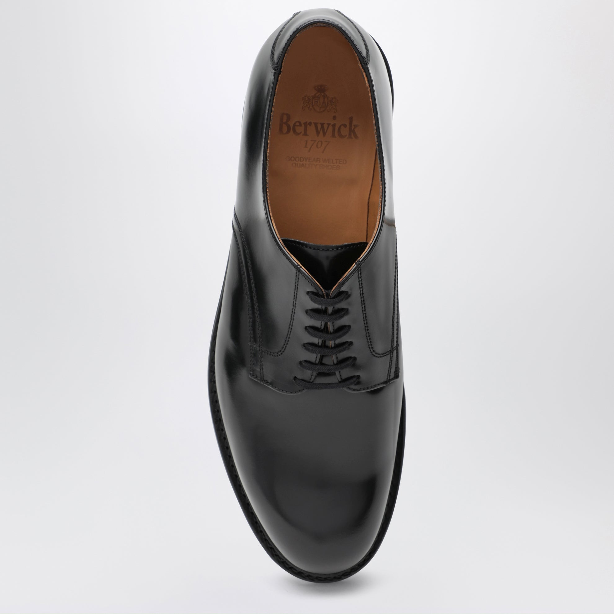 Schwarze Derby-Schuhe aus Leder