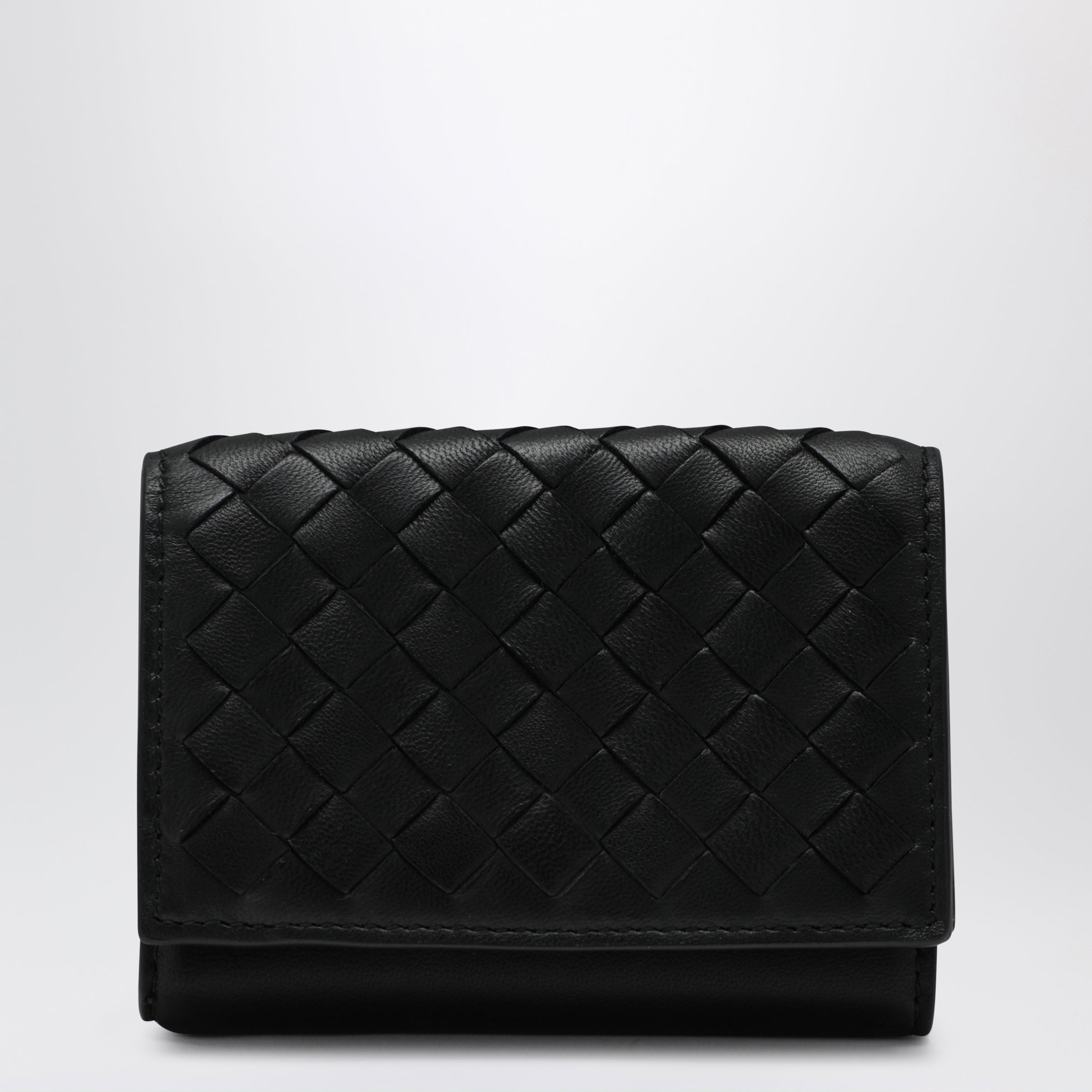 小物 BOTTEGA VENETA chained black fold wallet Bottega Veneta Black Intrecciato tri-fold wallet | TheDoubleF