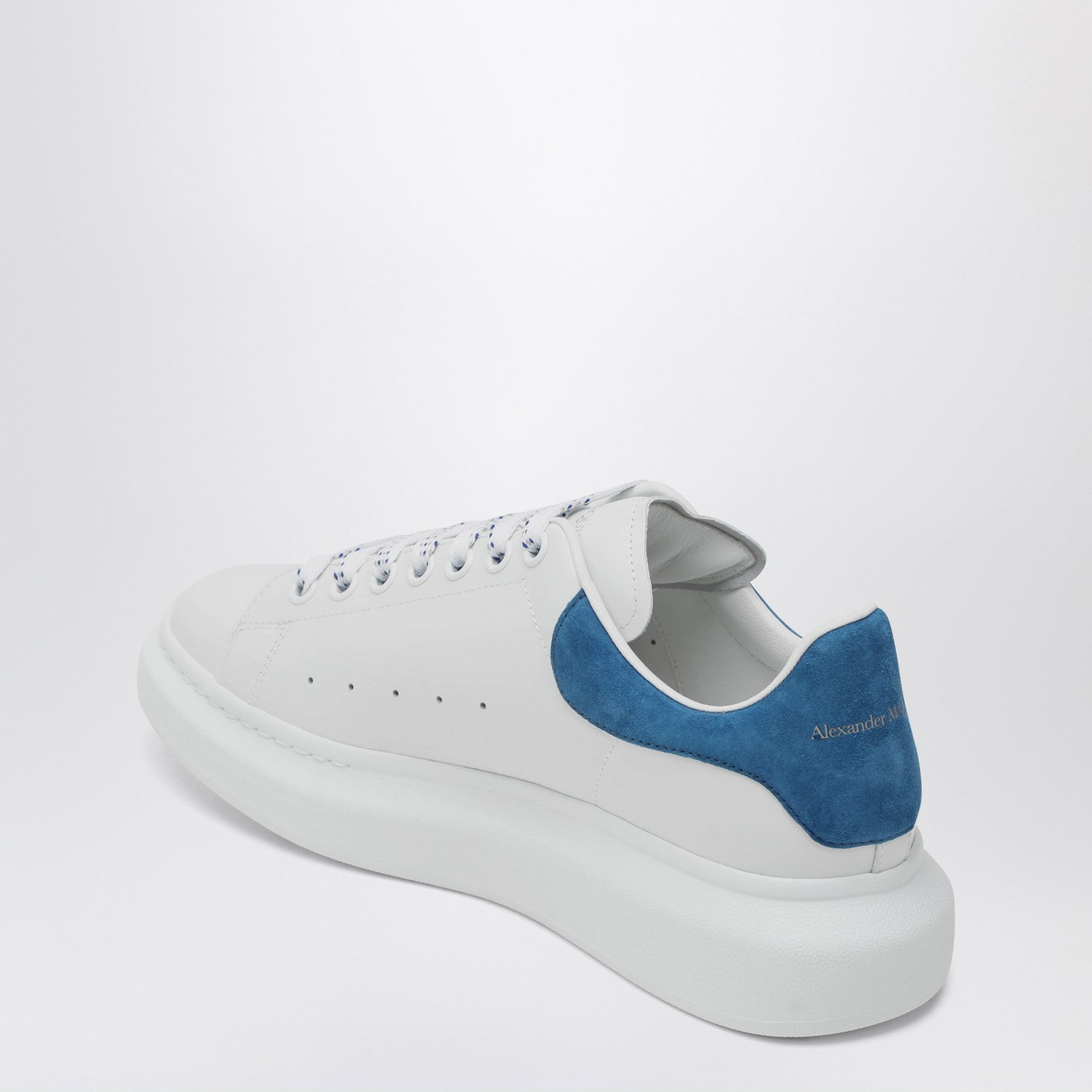 Weiß/blauer Oversize-Sneakers