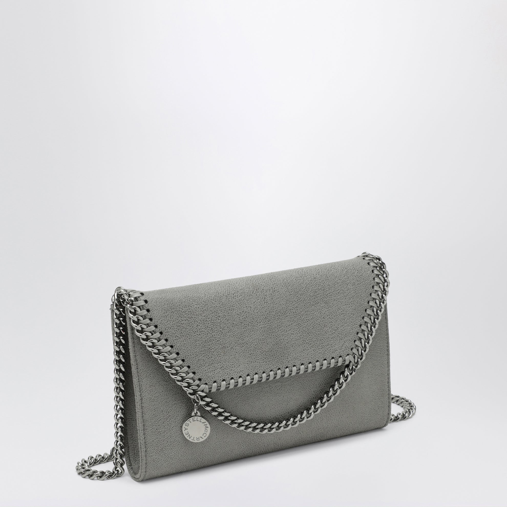 Hellgraue Falabella Umhängetasche in Brieftaschenform