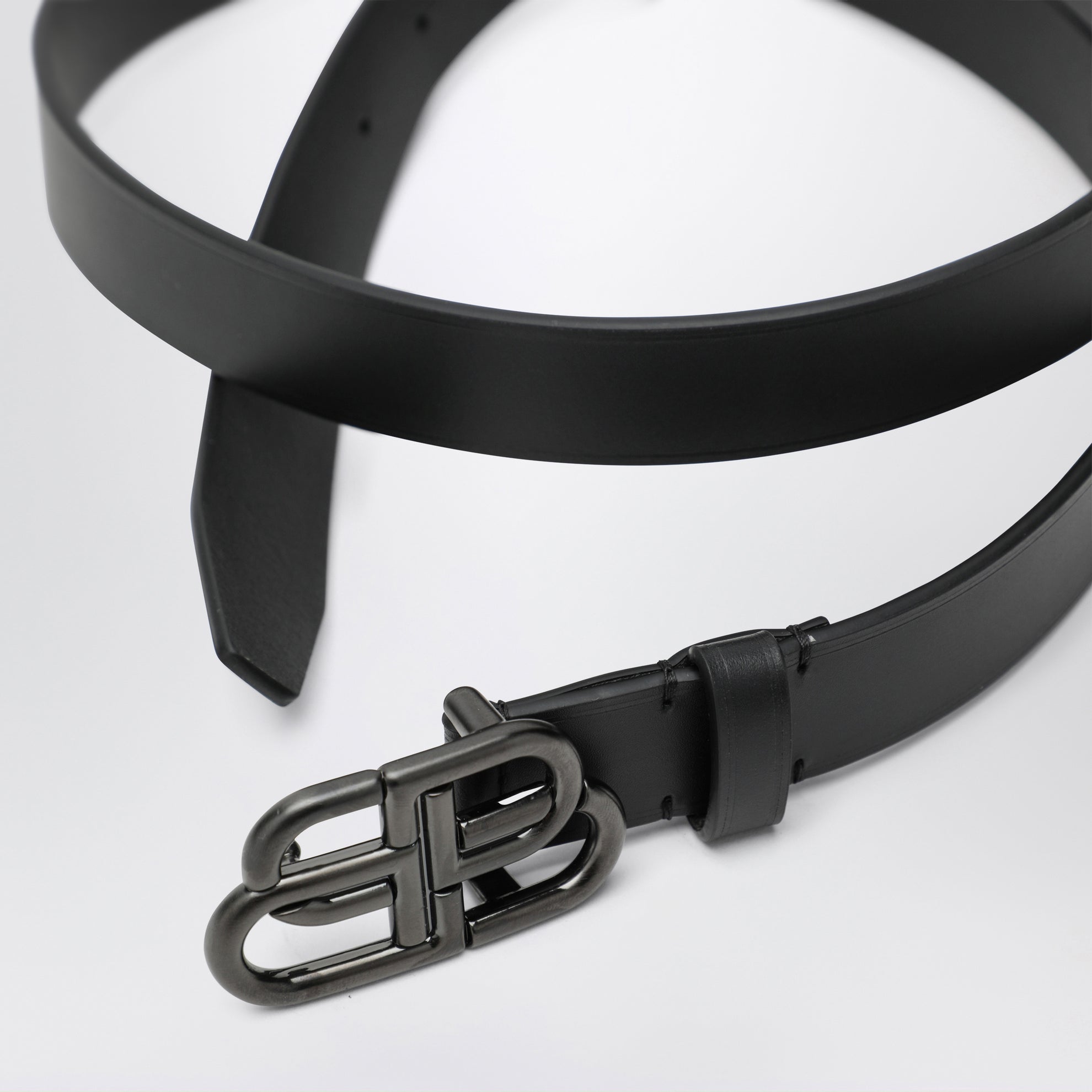 Schmaler BB-Gürtel aus Kalbsleder in Schwarz