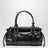 sac à main en cuir noir brillant
