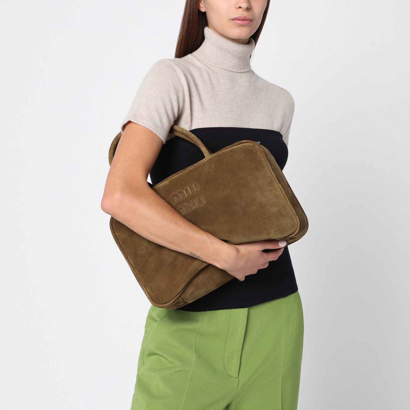Beau Bag olive green in suede