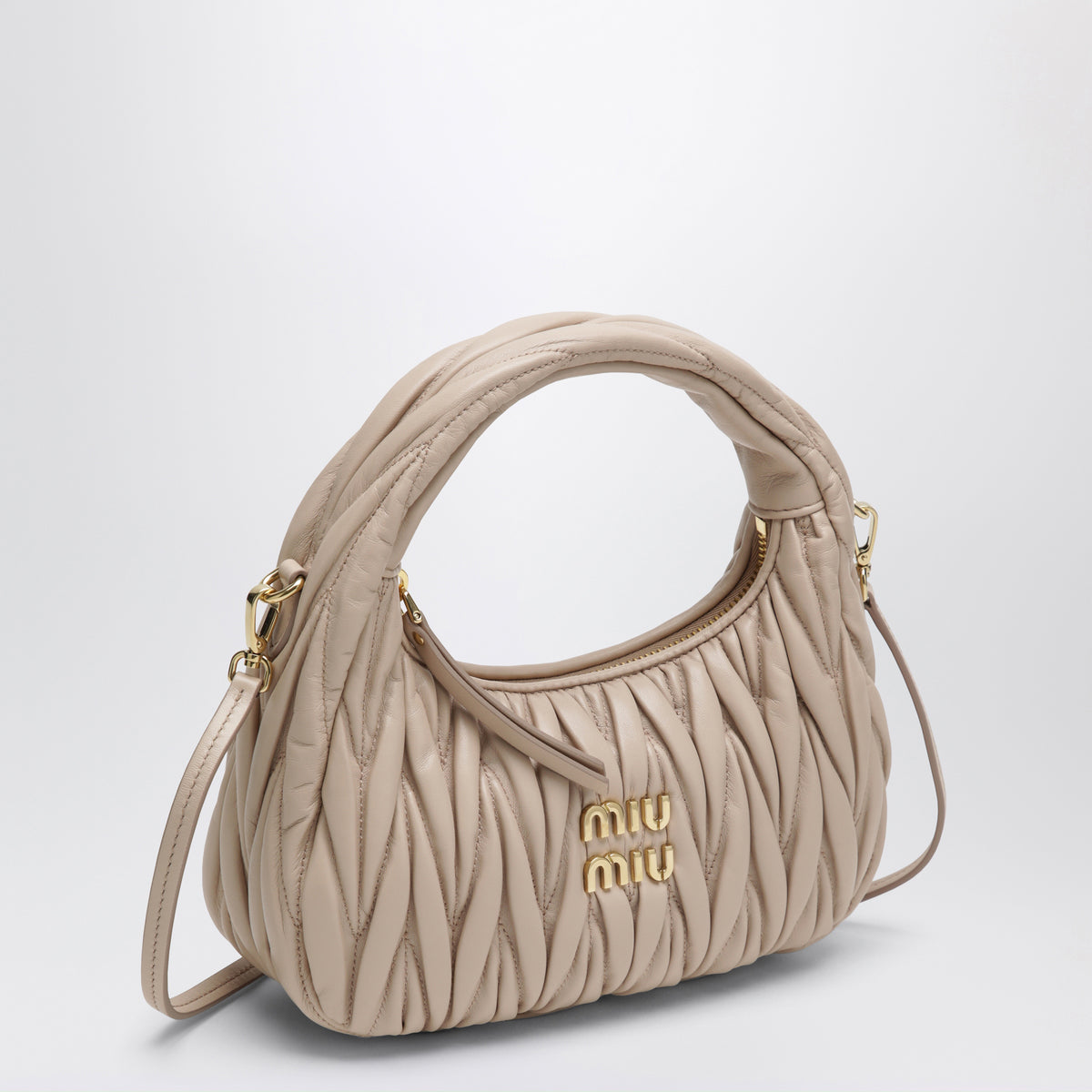 Small Miu Wander bag in matelassé leather, Powder Pink