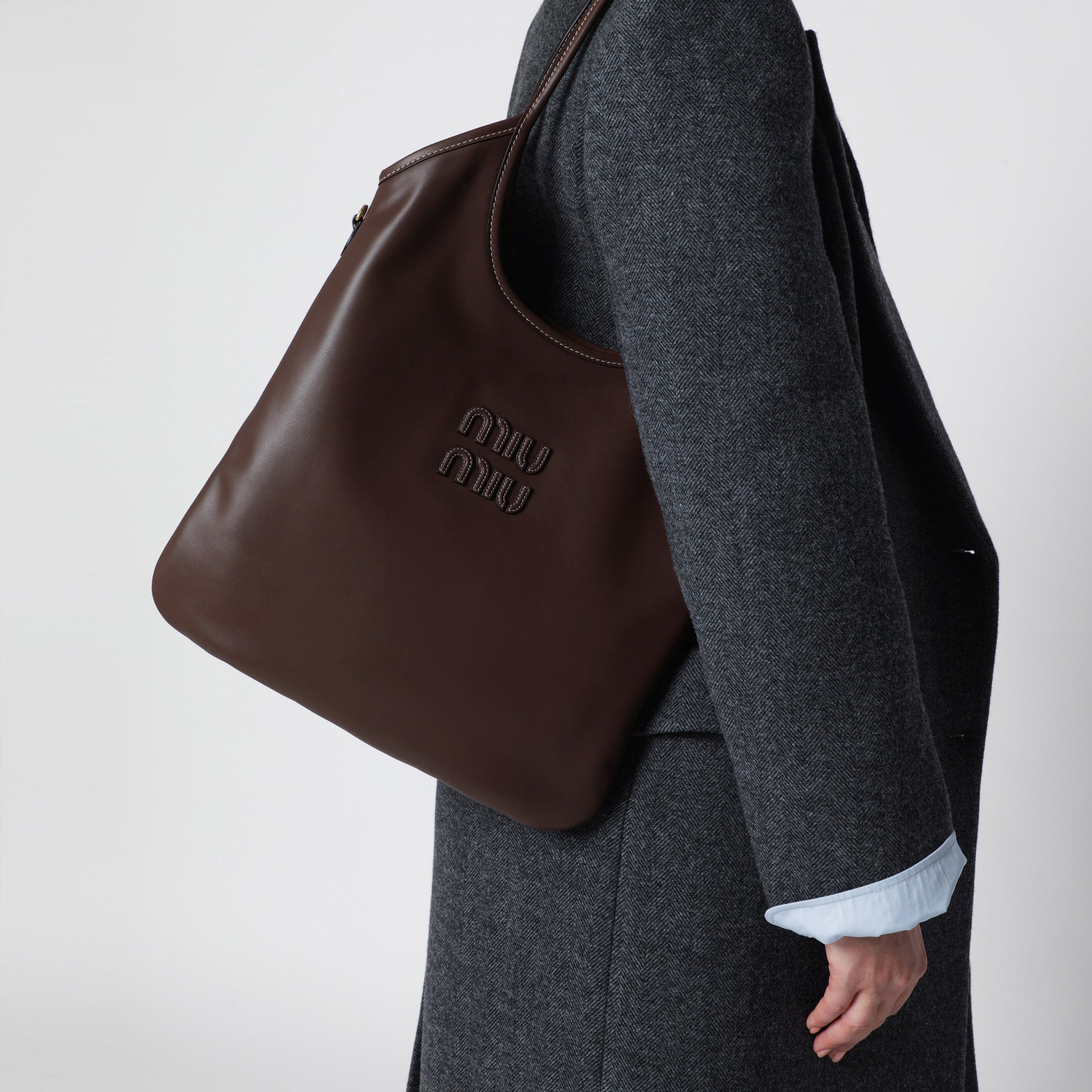 Handtasche IVY aus braunem Radica Leder