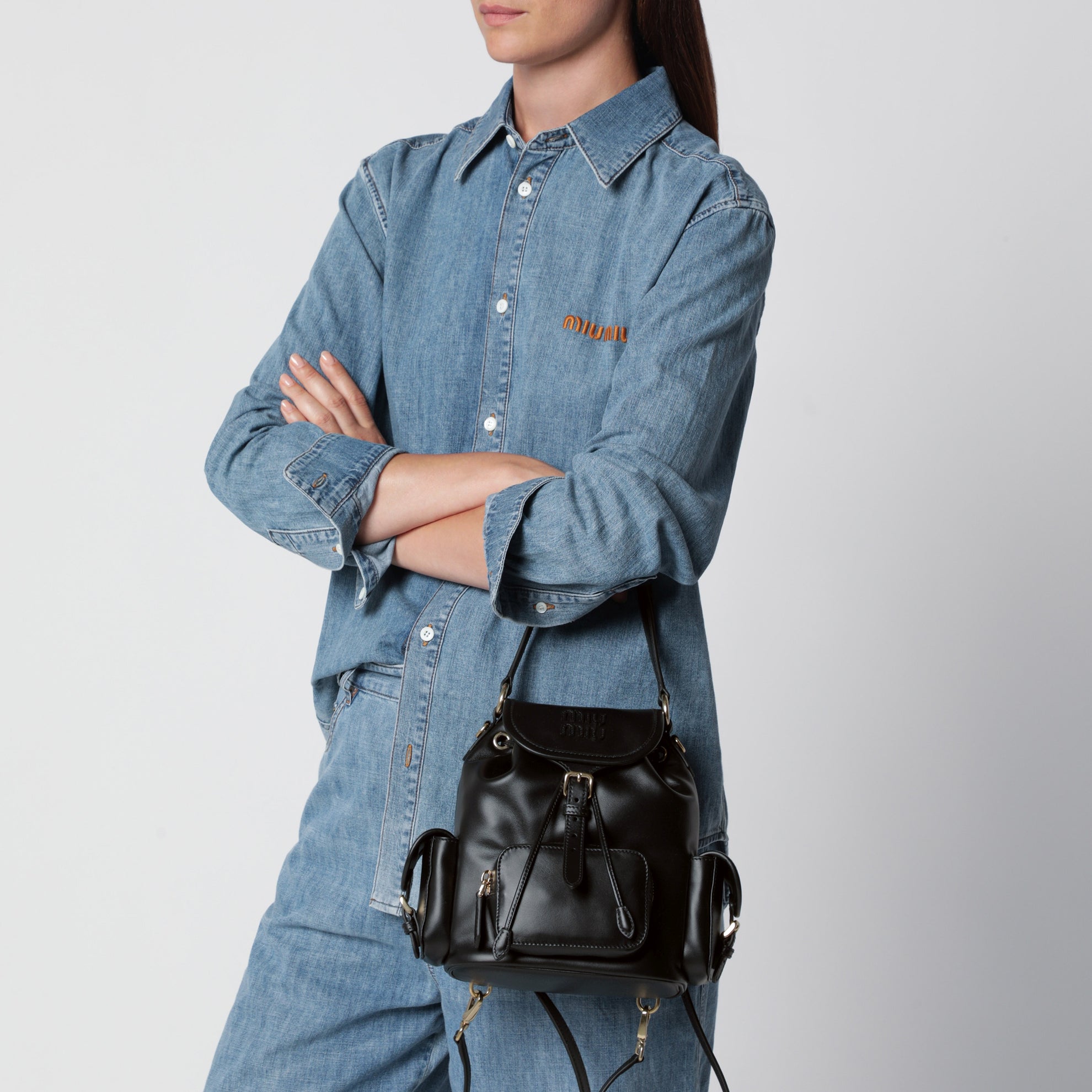 Sac à dos moyen noir en cuir