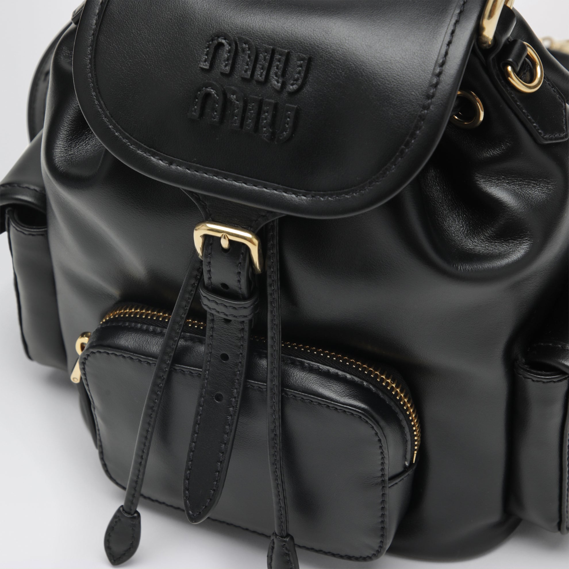 Sac à dos moyen noir en cuir